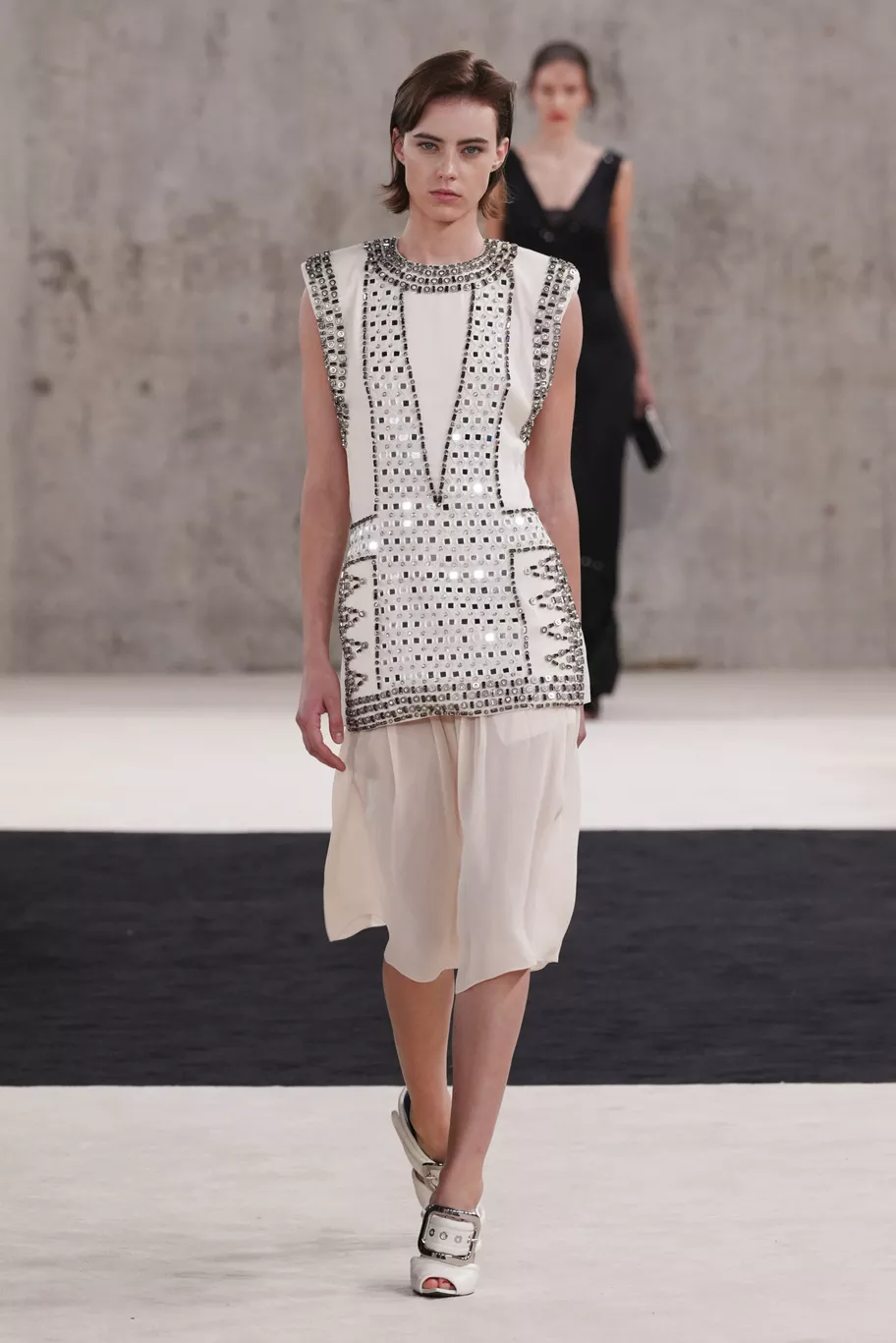 LANVIN SS27 - WHO OWNS THE GHOST? Vanity Teen LANVIN SS27 - WHO OWNS THE GHOST? LANVIN SS27 - WHO OWNS THE GHOST? Vanity Teen