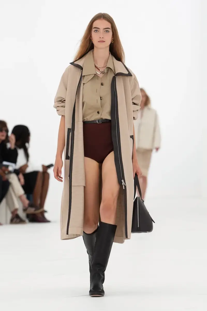 HERMÈS SPRING/SUMMER 2027: CAN A ZIP UNZIP A MAISON? HERMÈS SPRING/SUMMER 2027: CAN A ZIP UNZIP A MAISON? Vanity Teen