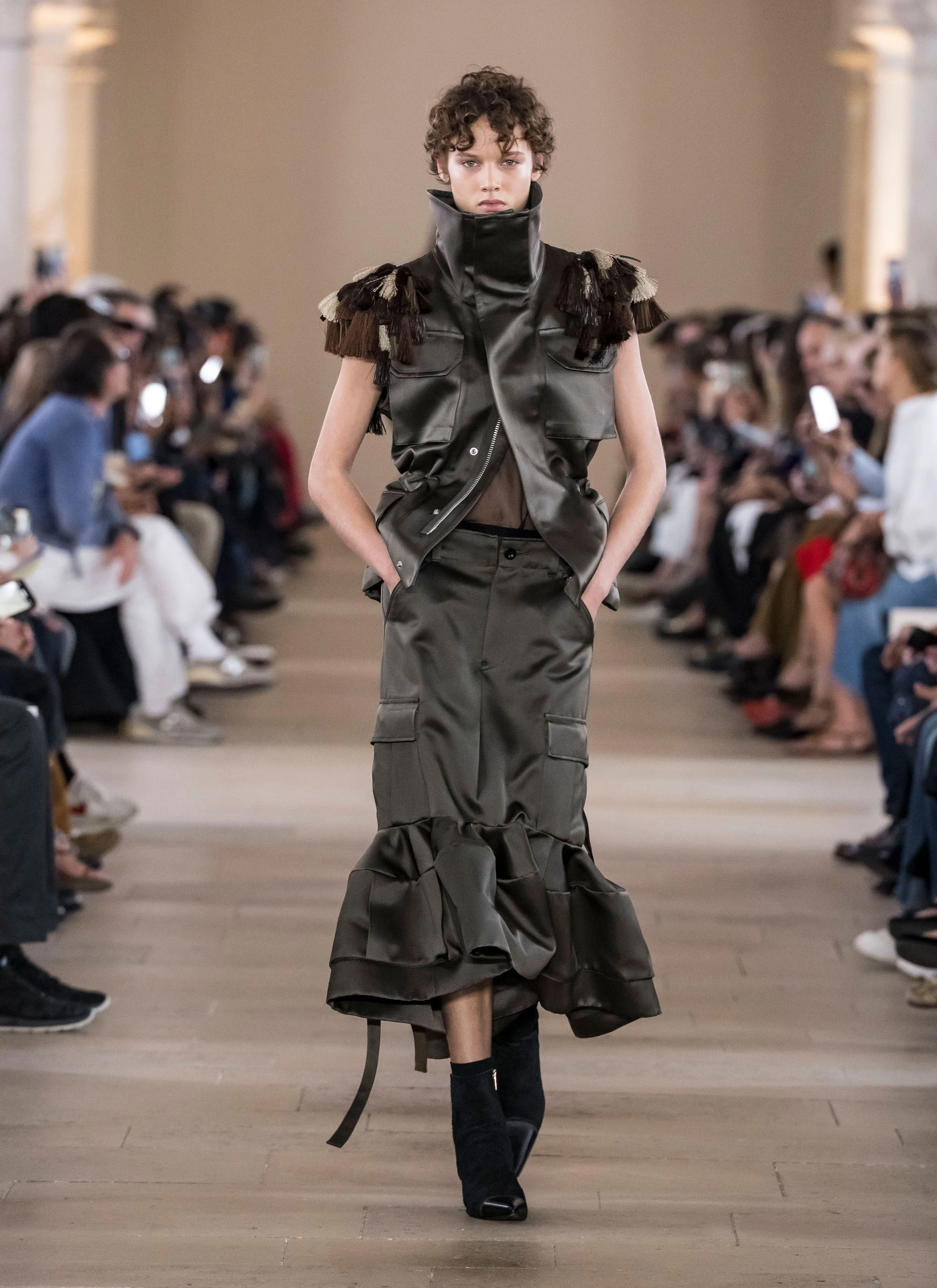 SACAI SPRING/SUMMER 2027: SACAI AGAINST SACAI Vanity Teen SACAI SPRING/SUMMER 2027: SACAI AGAINST SACAI SACAI SPRING/SUMMER 2027: SACAI AGAINST SACAI Vanity Teen
