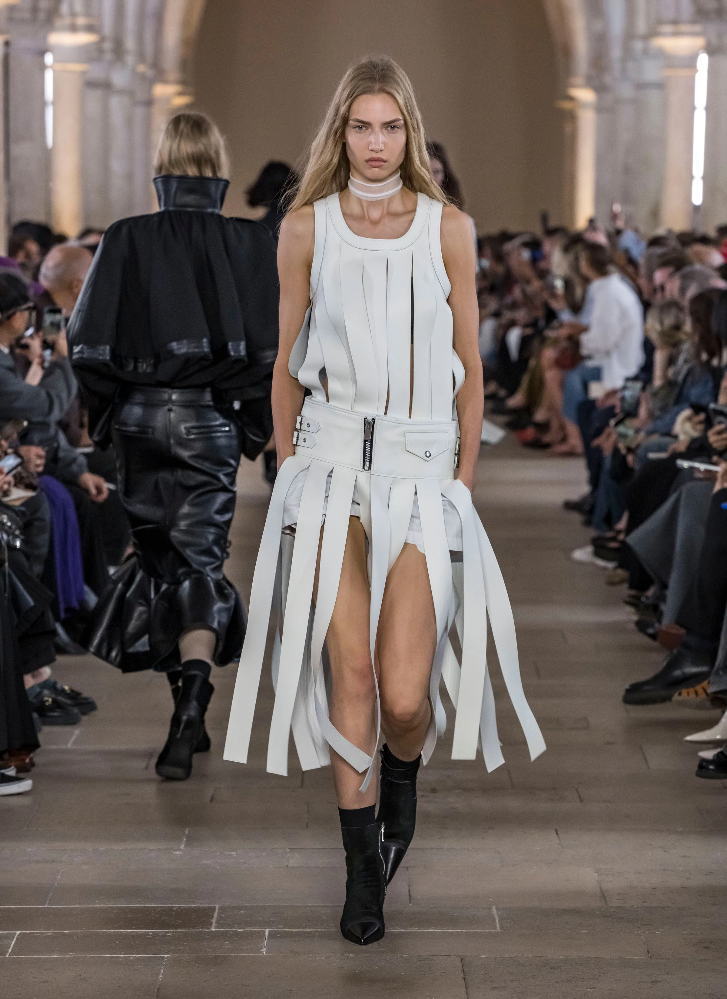 SACAI SPRING/SUMMER 2027: SACAI AGAINST SACAI Vanity Teen SACAI SPRING/SUMMER 2027: SACAI AGAINST SACAI SACAI SPRING/SUMMER 2027: SACAI AGAINST SACAI Vanity Teen