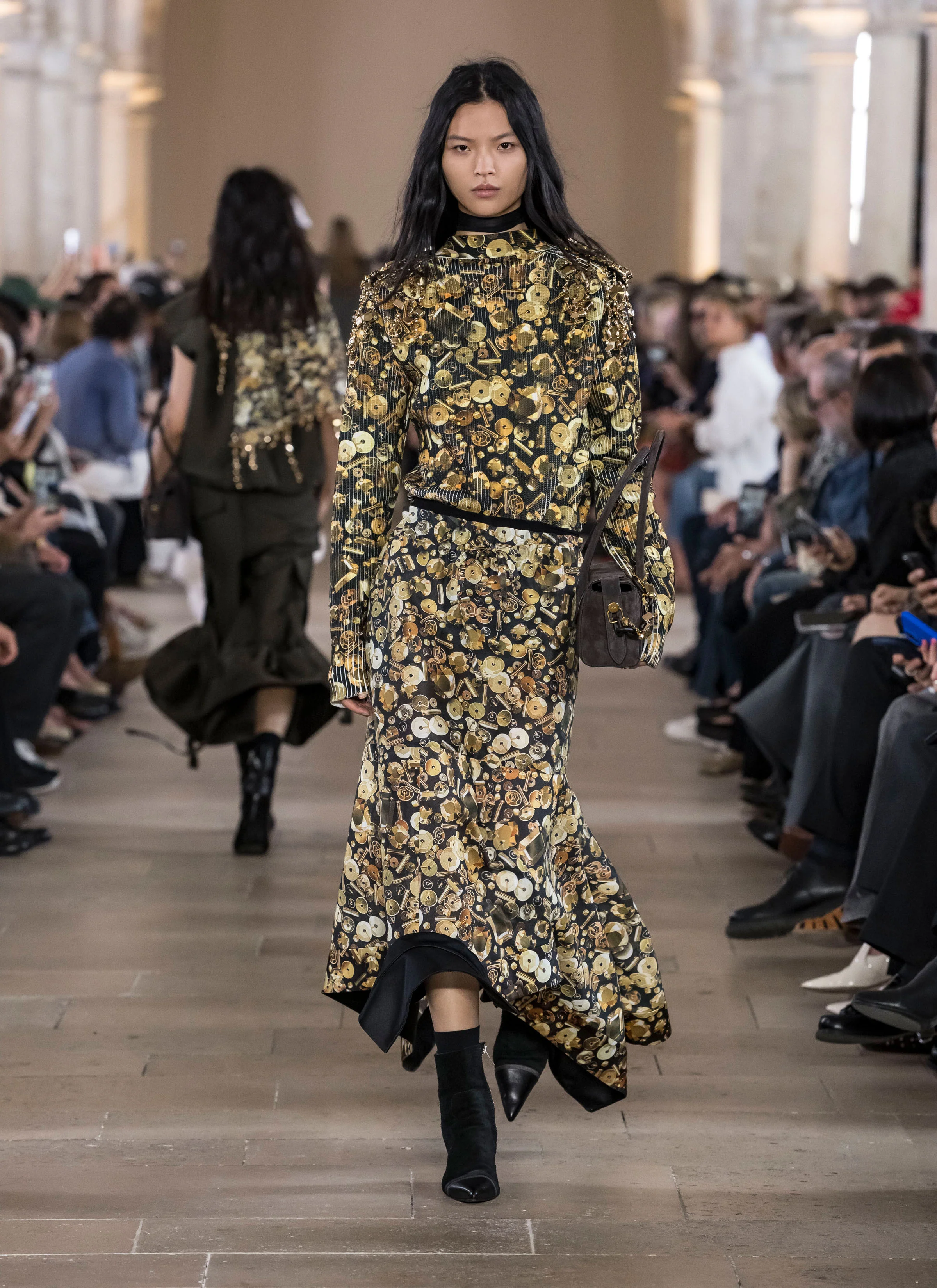 SACAI SPRING/SUMMER 2027: SACAI AGAINST SACAI Vanity Teen SACAI SPRING/SUMMER 2027: SACAI AGAINST SACAI SACAI SPRING/SUMMER 2027: SACAI AGAINST SACAI Vanity Teen
