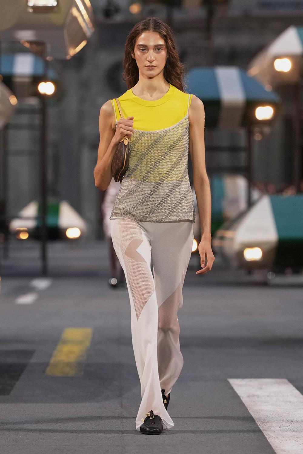 Louis Vuitton Spring Summer 27: The Future Has Lost Its Weight Vanity Teen Louis Vuitton Spring Summer 27: The Future Has Lost Its Weight Louis Vuitton Spring Summer 27: The Future Has Lost Its Weight Vanity Teen