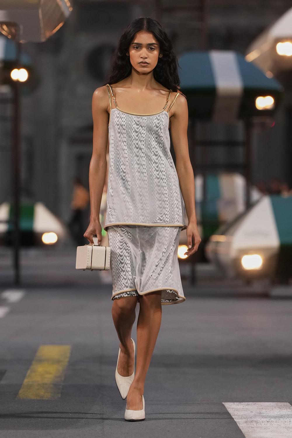 Louis Vuitton Spring Summer 27: The Future Has Lost Its Weight Vanity Teen Louis Vuitton Spring Summer 27: The Future Has Lost Its Weight Louis Vuitton Spring Summer 27: The Future Has Lost Its Weight Vanity Teen