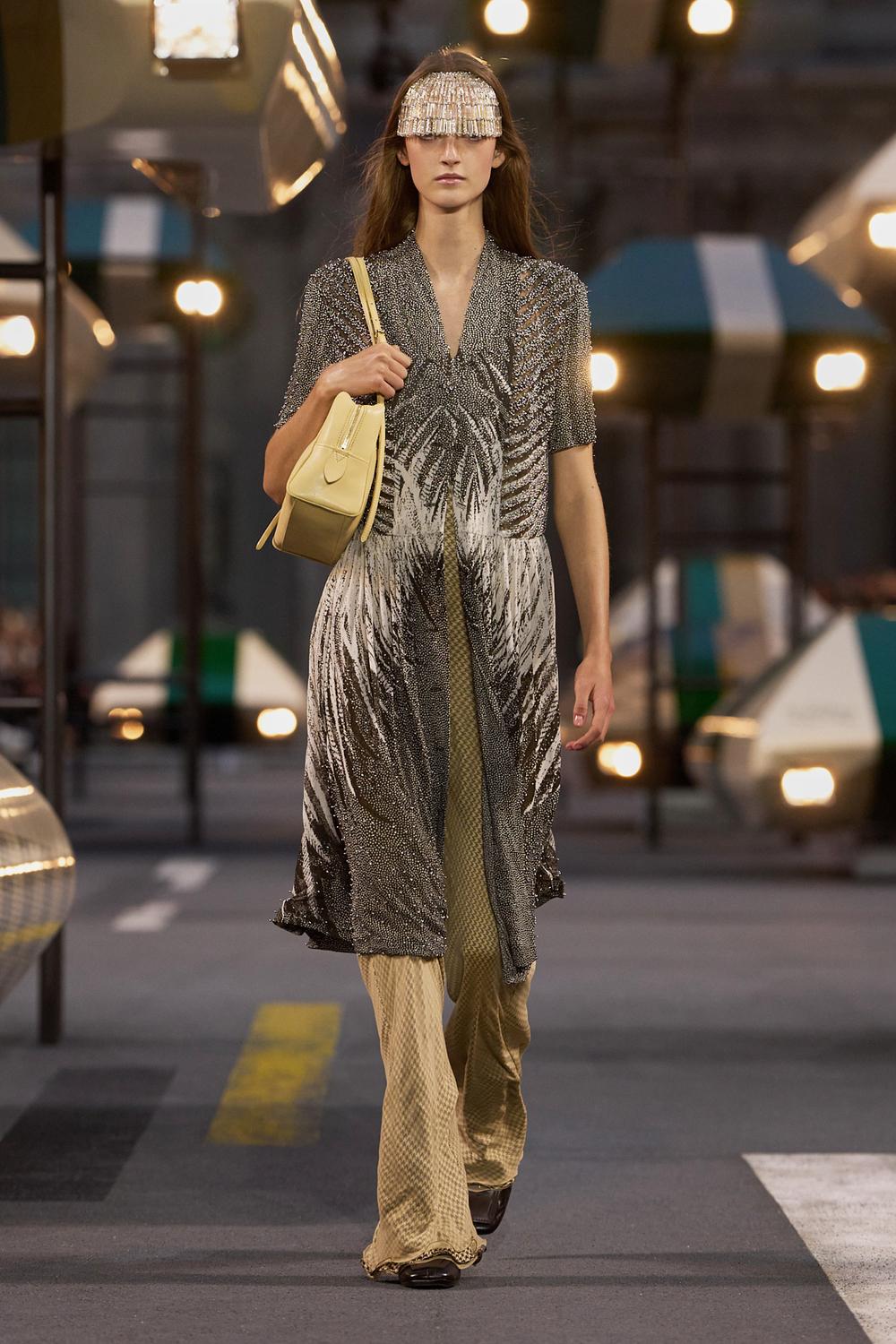 Louis Vuitton Spring Summer 27: The Future Has Lost Its Weight Vanity Teen Louis Vuitton Spring Summer 27: The Future Has Lost Its Weight Louis Vuitton Spring Summer 27: The Future Has Lost Its Weight Vanity Teen