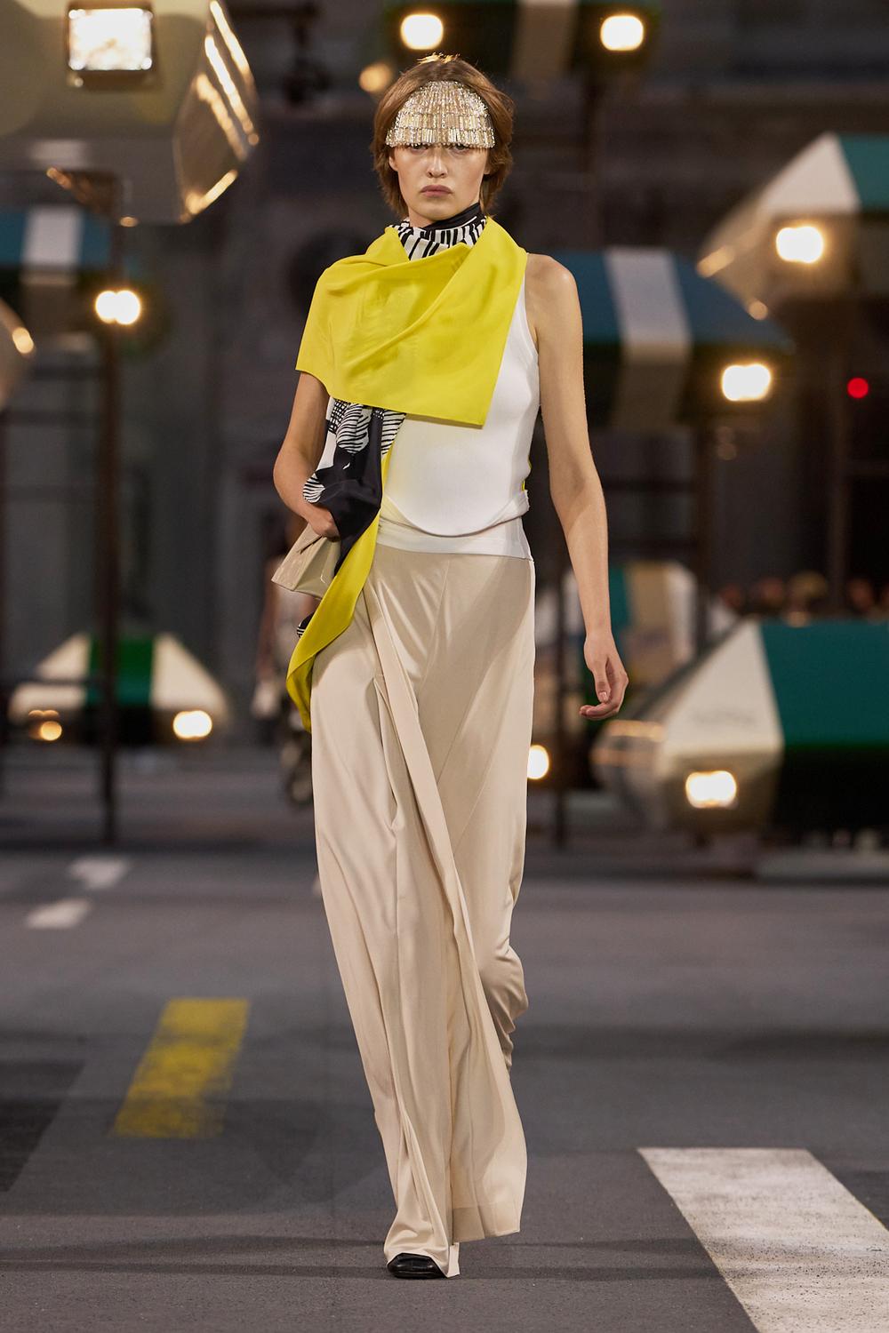 Louis Vuitton Spring Summer 27: The Future Has Lost Its Weight Vanity Teen Louis Vuitton Spring Summer 27: The Future Has Lost Its Weight Louis Vuitton Spring Summer 27: The Future Has Lost Its Weight Vanity Teen