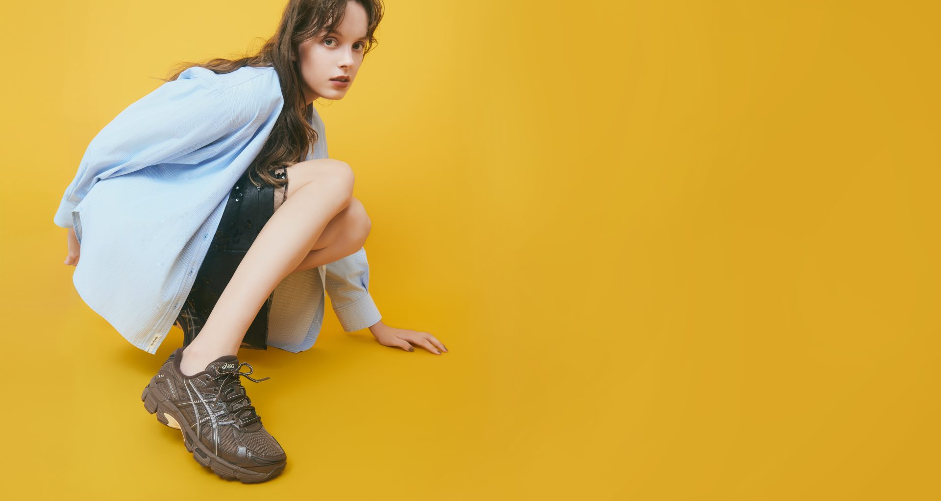 ASICS SportStyle x emmi Rework the GEL-STRATUS™ MC in Chocolate Tones and Feminine Codes ASICS SportStyle x emmi Rework the GEL-STRATUS™ MC in Chocolate Tones and Feminine Codes Vanity Teen
