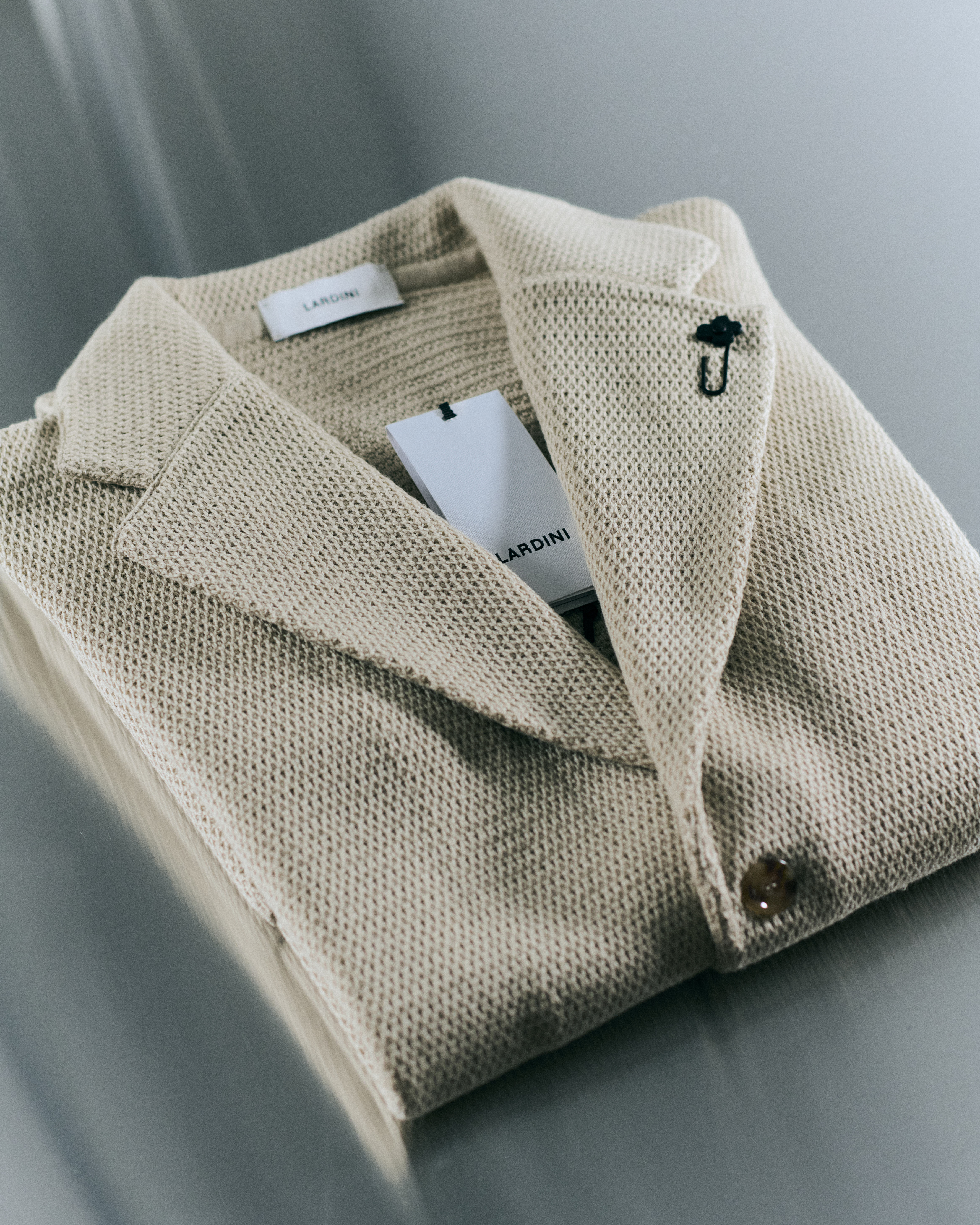 Lardini’s Knitted Jacket Gets a New Chapter in the Art of Italian Tailoring Vanity Teen Lardini’s Knitted Jacket Gets a New Chapter in the Art of Italian Tailoring Lardini’s Knitted Jacket Gets a New Chapter in the Art of Italian Tailoring Vanity Teen