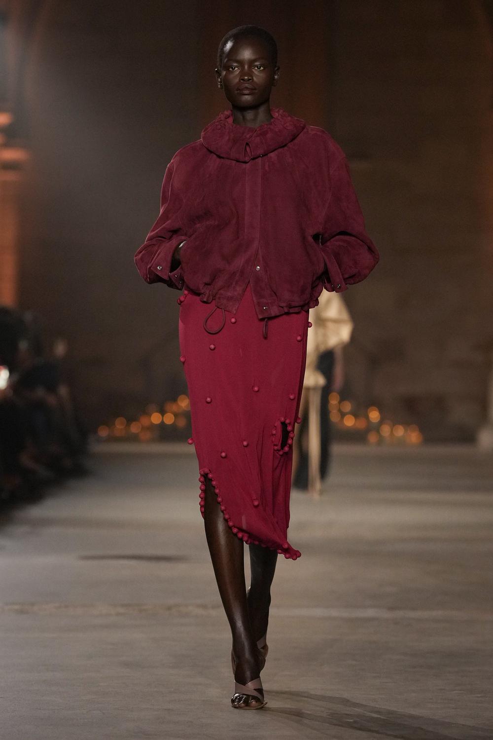 Victoria Beckham SS27 - Is there still room for an evolution? Vanity Teen Victoria Beckham SS27