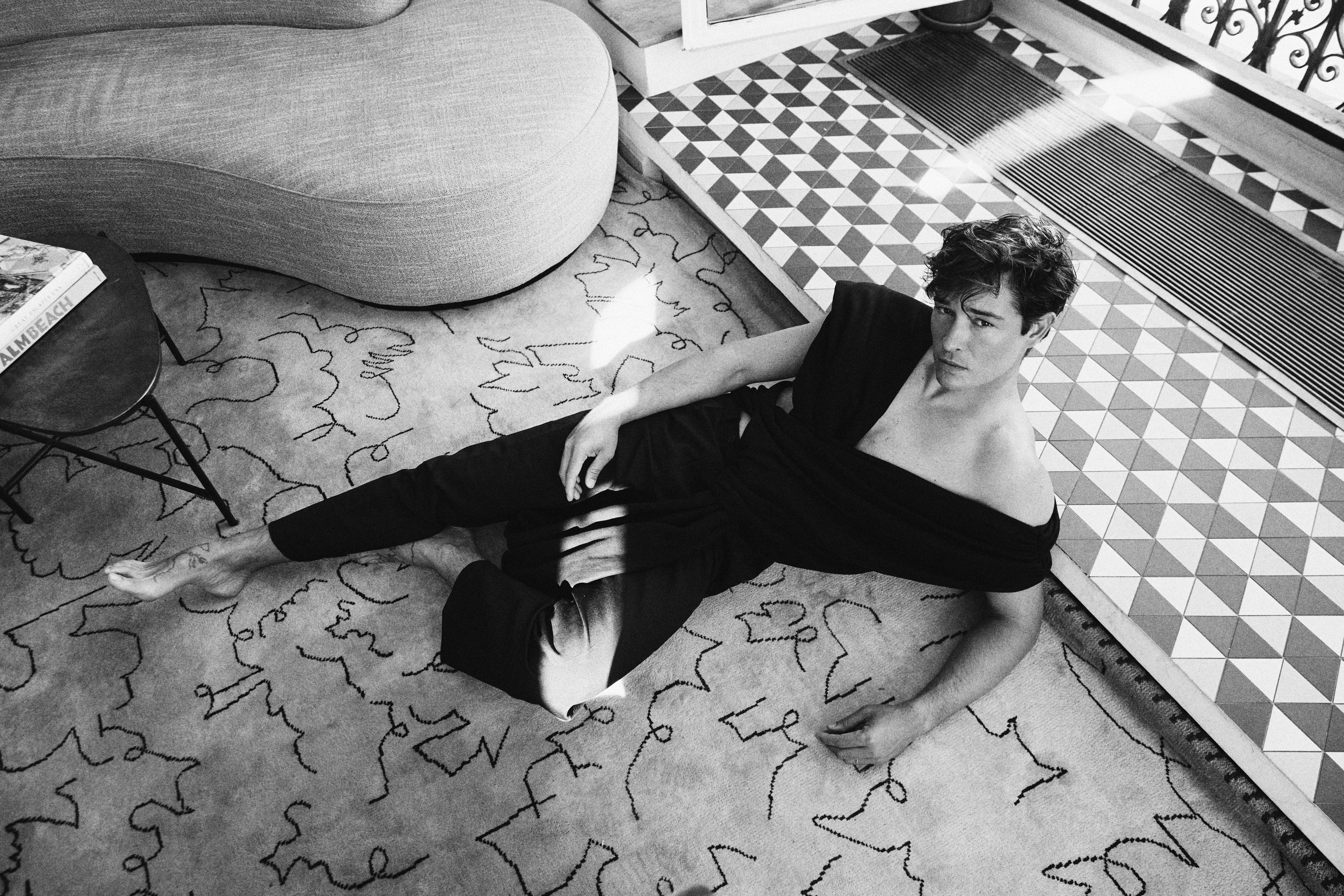 FRANCISCO LACHOWSKI - THE ICON COMES HOME Vanity Teen FRANCISCO LACHOWSKI - THE ICON COMES HOME FRANCISCO LACHOWSKI - THE ICON COMES HOME Vanity Teen