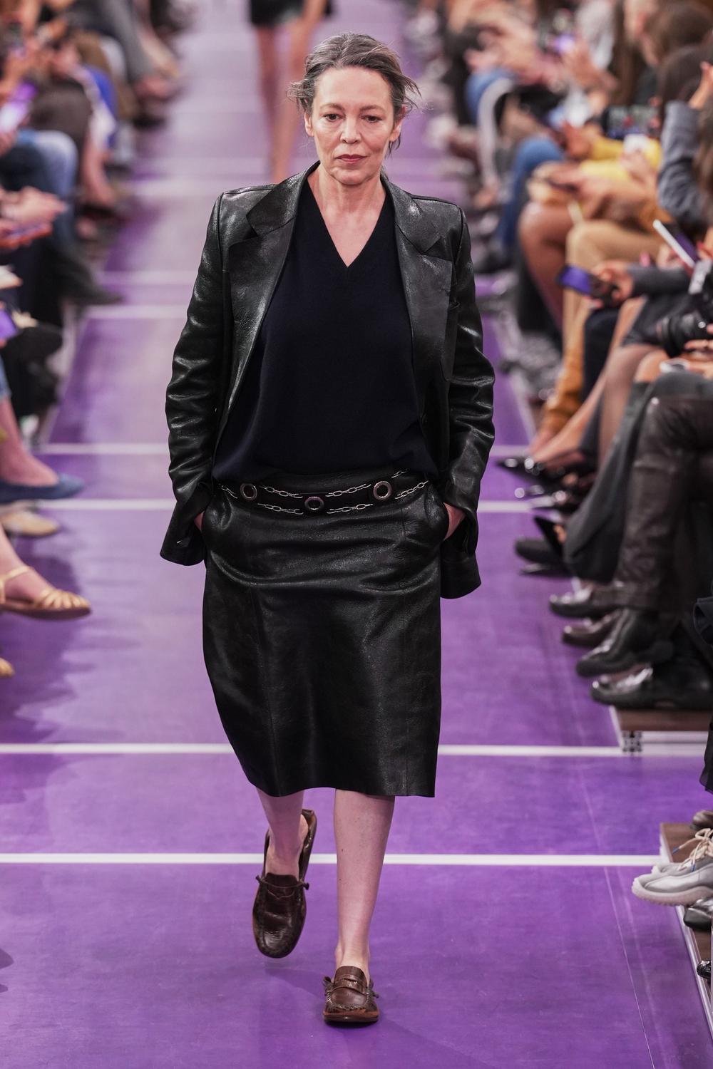 Miu Miu SS27: You Don’t Need an Explanation, You Just Feel It Vanity Teen Miu Miu SS27