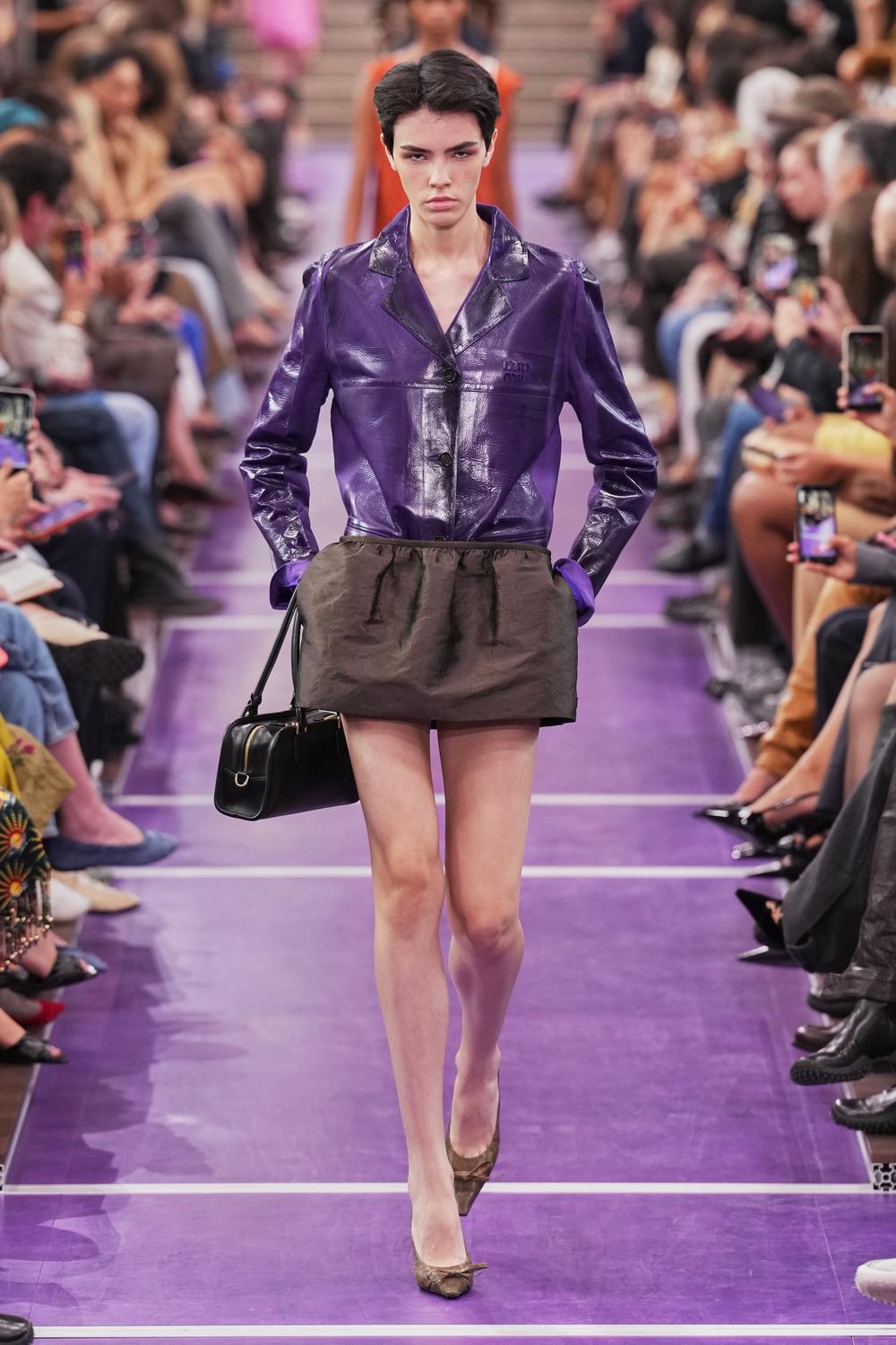 Miu Miu SS27: You Don’t Need an Explanation, You Just Feel It Vanity Teen Miu Miu SS27