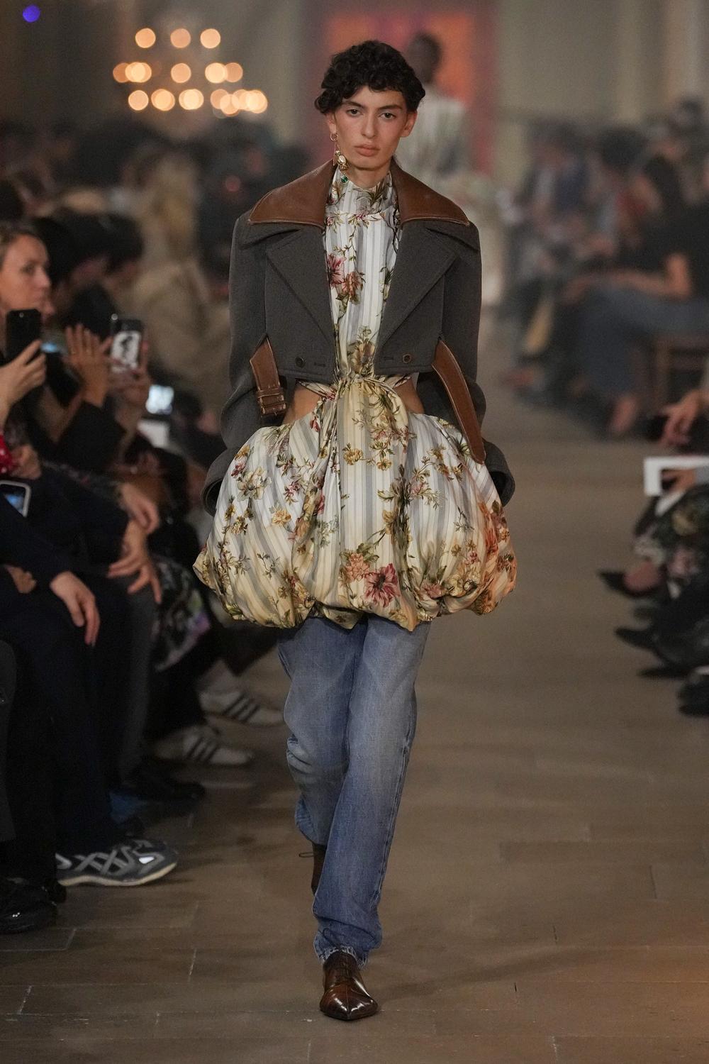 PFW Summary: The Details That Caught My Eye Vanity Teen ACNE STUDIOS SS27 - PFW