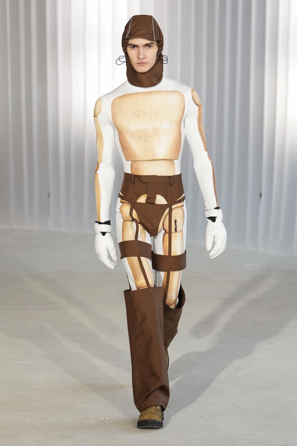 PFW Summary: The Details That Caught My Eye Vanity Teen JEAN PAUL GAULTIER SS27 - PFW