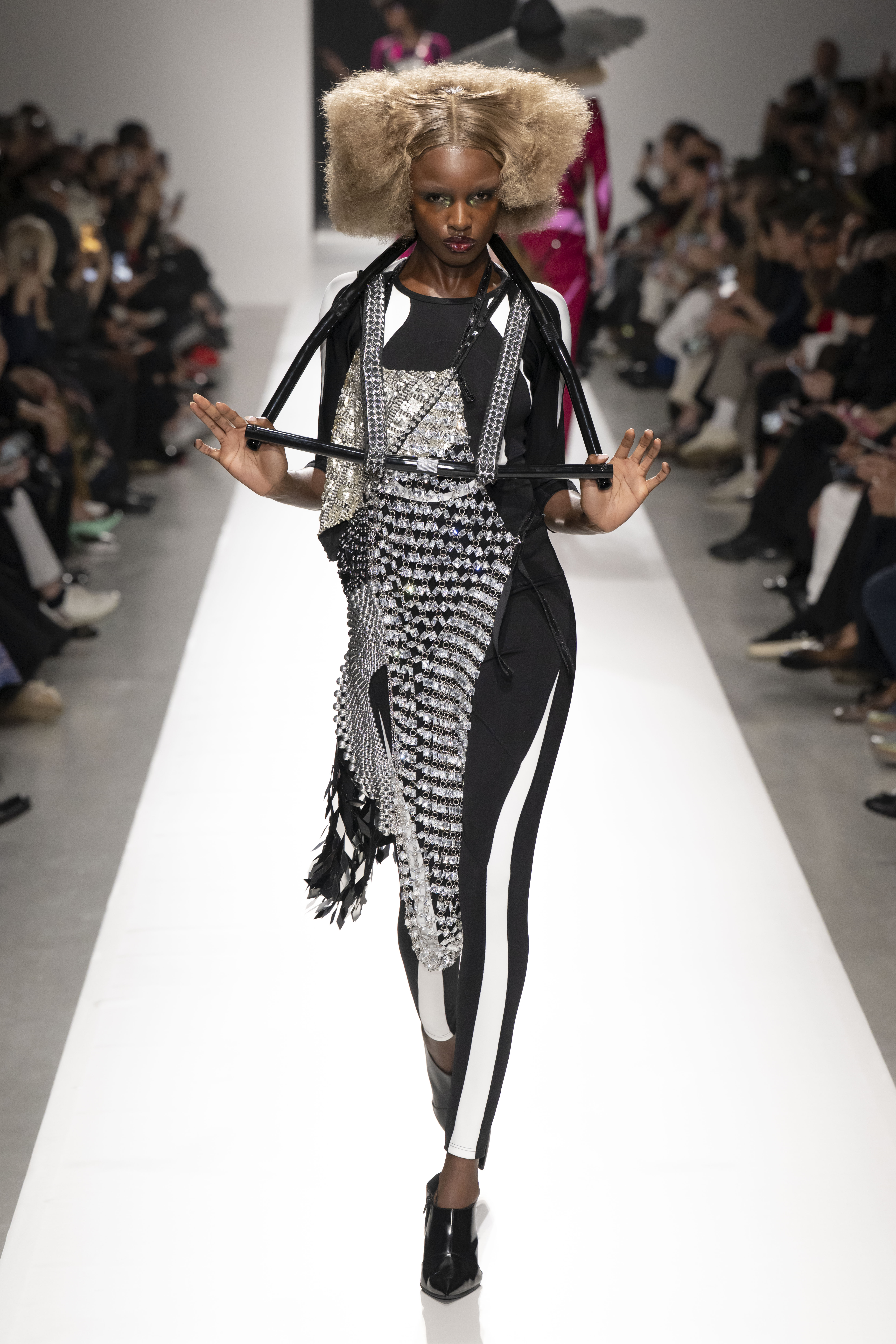 Junya Watanabe SS27 Goes Somewhere Between Punk and Architecture Junya Watanabe SS27 Goes Somewhere Between Punk and Architecture Vanity Teen