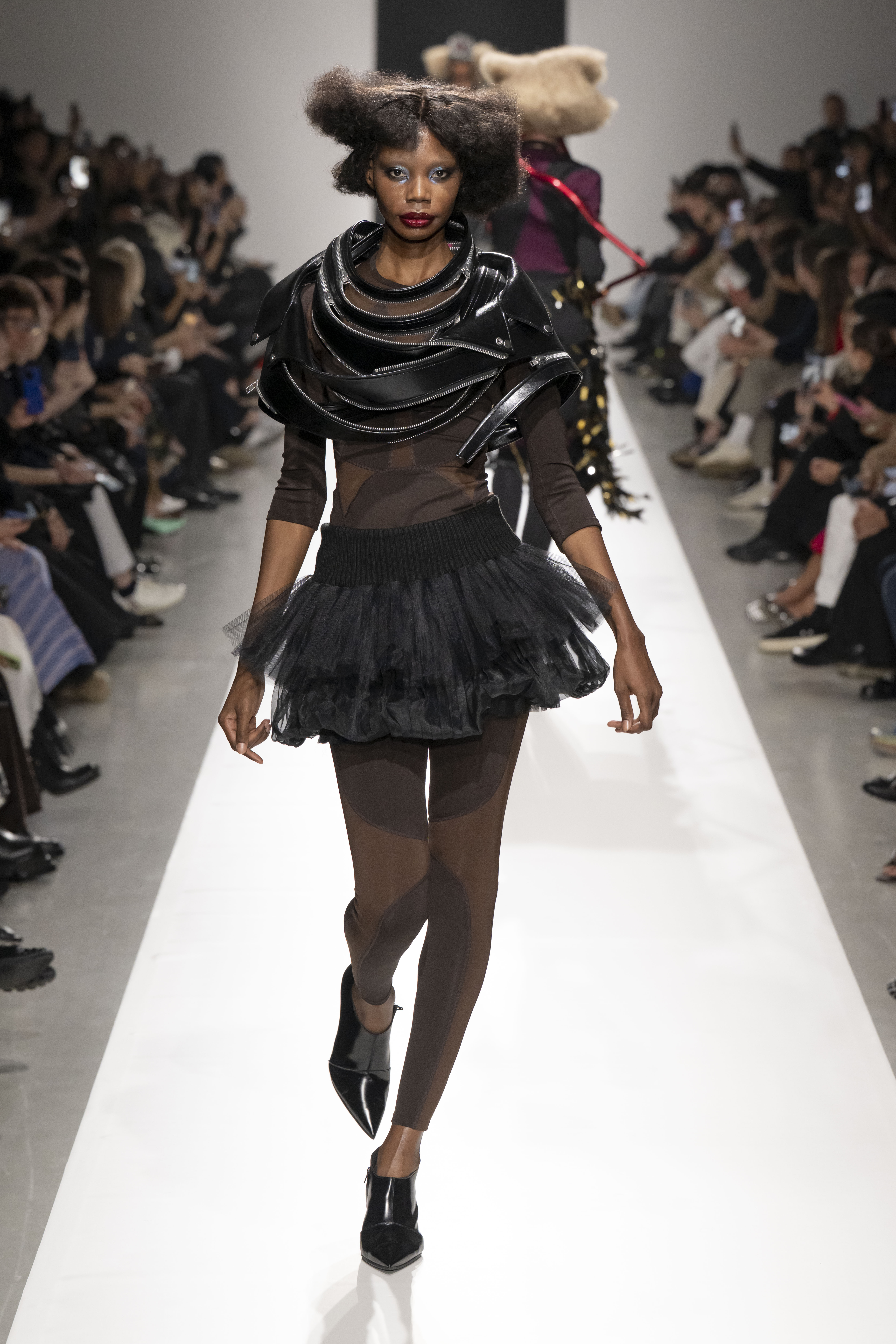 Junya Watanabe SS27 Goes Somewhere Between Punk and Architecture Junya Watanabe SS27 Goes Somewhere Between Punk and Architecture Vanity Teen
