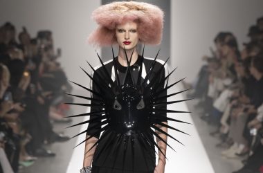 Junya Watanabe SS27 Goes Somewhere Between Punk and Architecture Junya Watanabe SS27 Goes Somewhere Between Punk and Architecture Vanity Teen