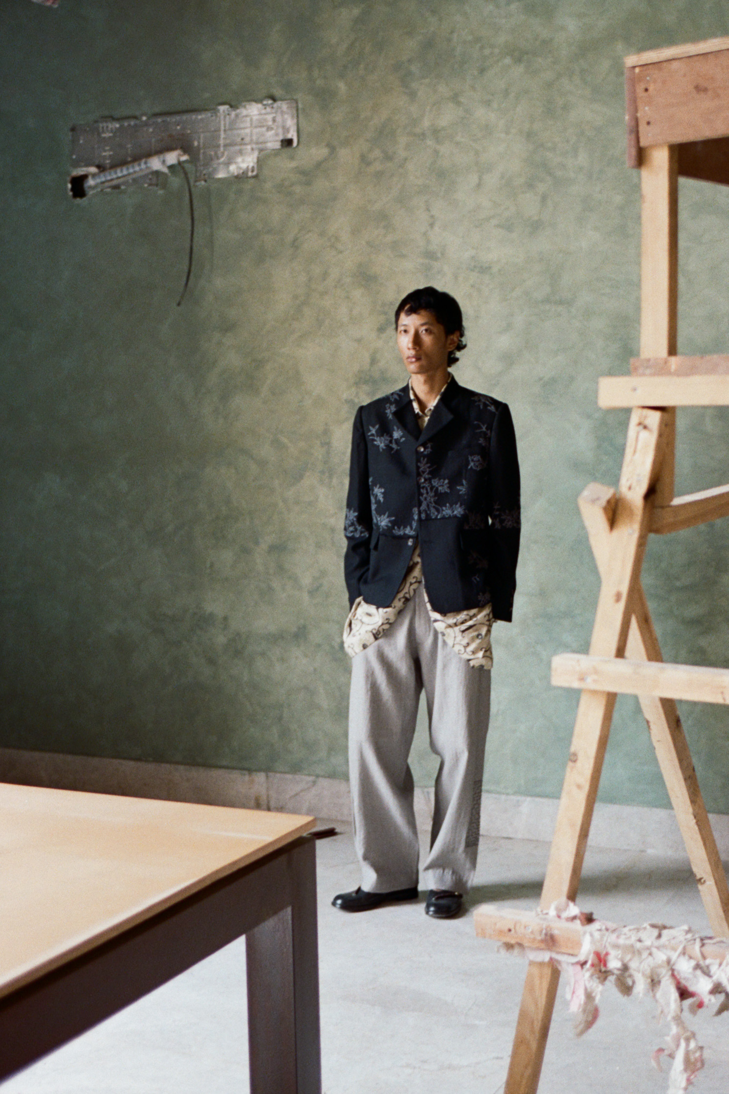 Kartik Research Takes the Factory Floor to Pitti Uomo as Guest Designer Vanity Teen Kartik Research Takes the Factory Floor to Pitti Uomo as Guest Designer Kartik Research Takes the Factory Floor to Pitti Uomo as Guest Designer Vanity Teen