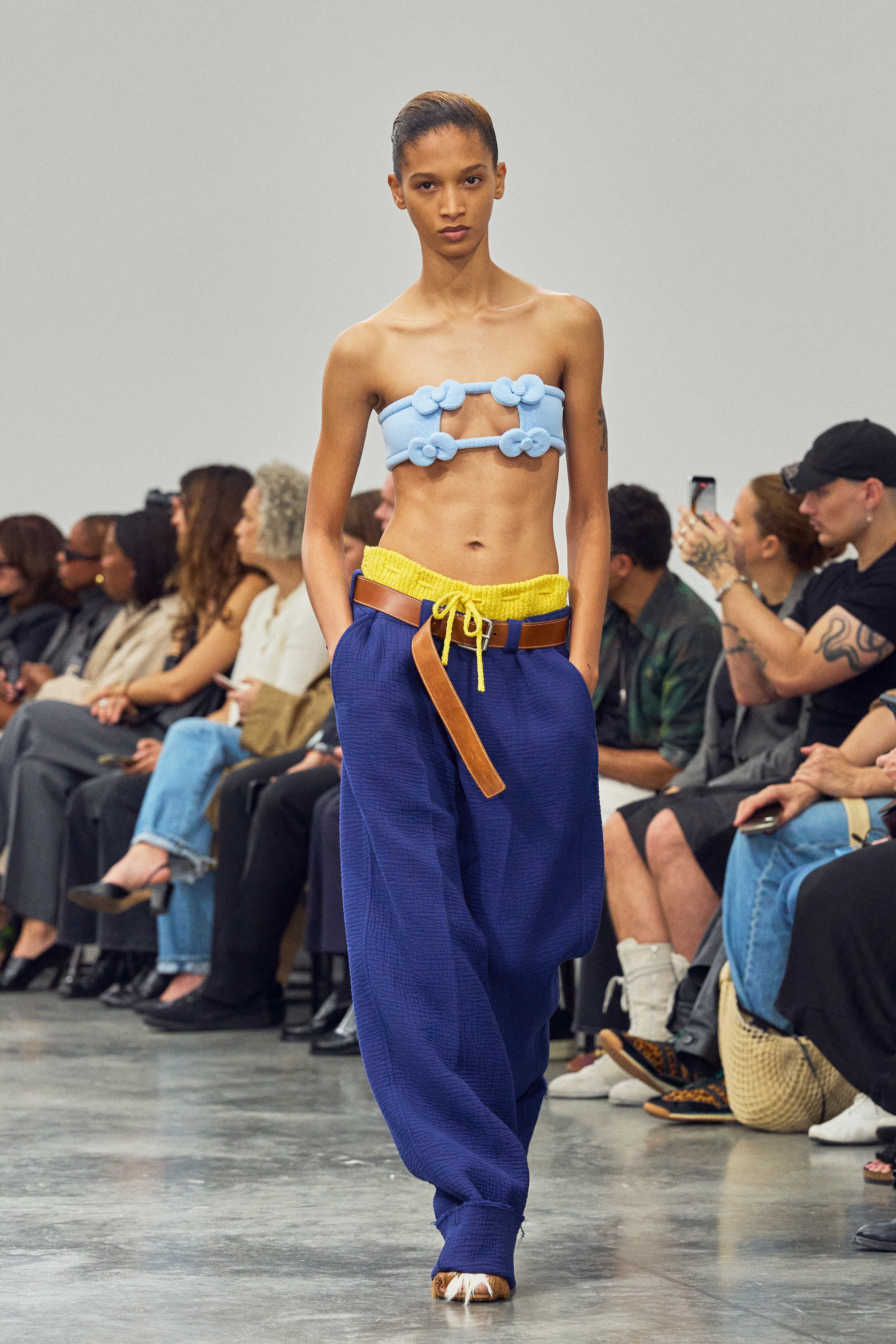 COURRÈGES SS27: Boldly Wearing the Future a Little Wrong Vanity Teen COURRÈGES SS27: Boldly Wearing the Future a Little Wrong COURRÈGES SS27: Boldly Wearing the Future a Little Wrong Vanity Teen