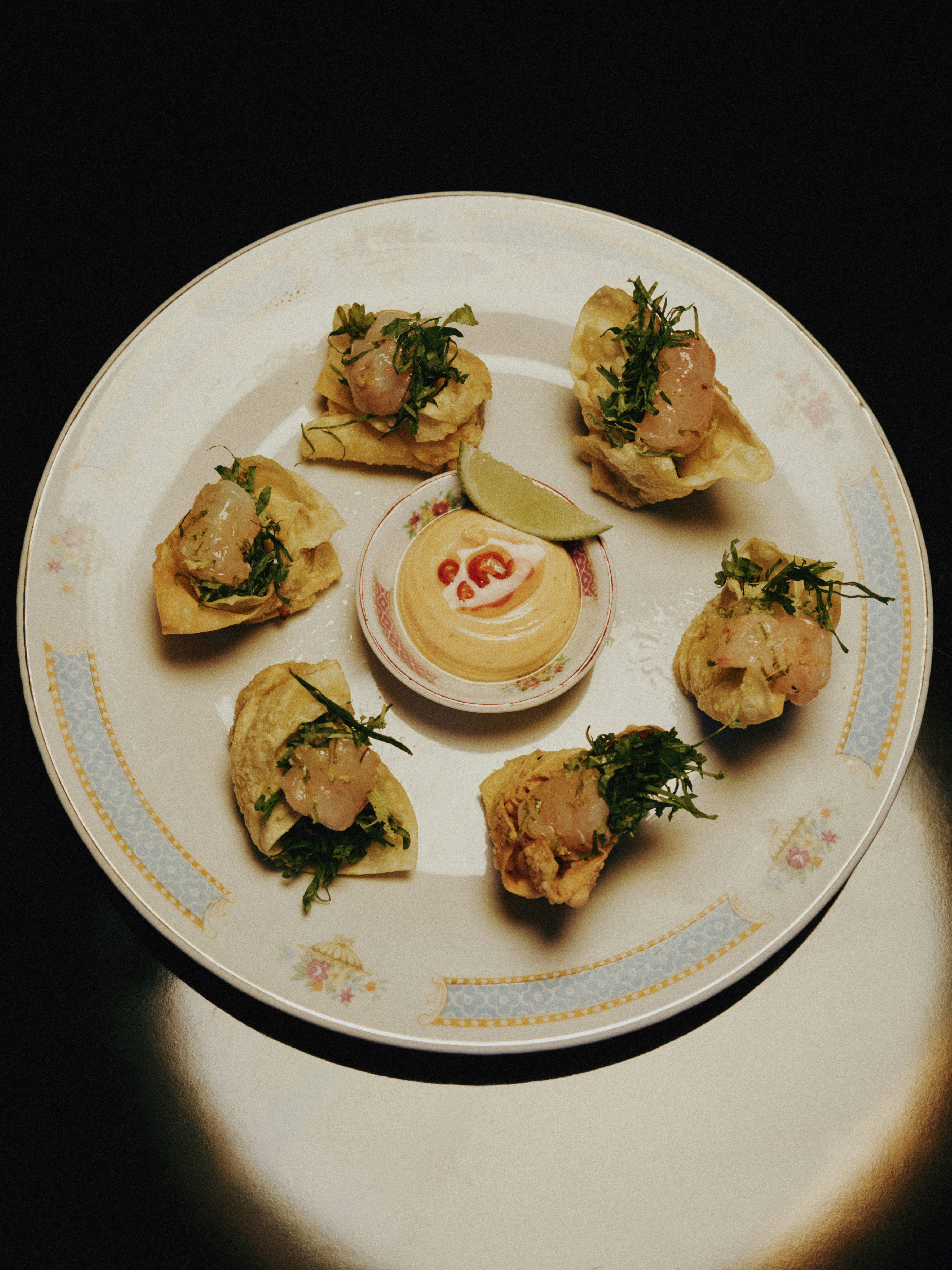 Le Poisson Volant Is Paris’s New Dinner-to-Disco Obsession Vanity Teen Le Poisson Volant Is Paris’s New Dinner-to-Disco Obsession Le Poisson Volant Is Paris’s New Dinner-to-Disco Obsession Vanity Teen