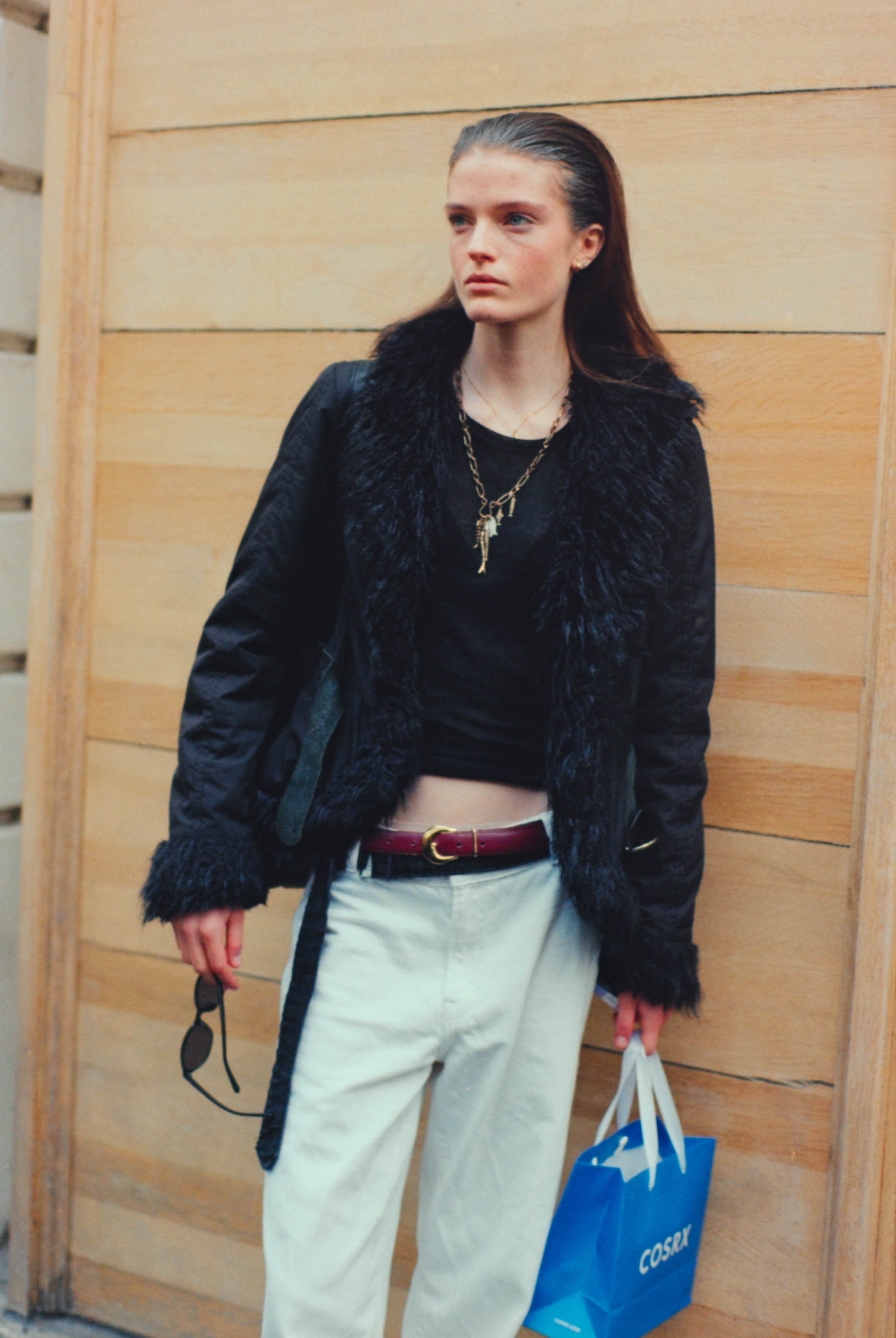 MODELS OFF DUTY – NO REHEARSAL MODELS OFF DUTY – NO REHEARSAL Vanity Teen
