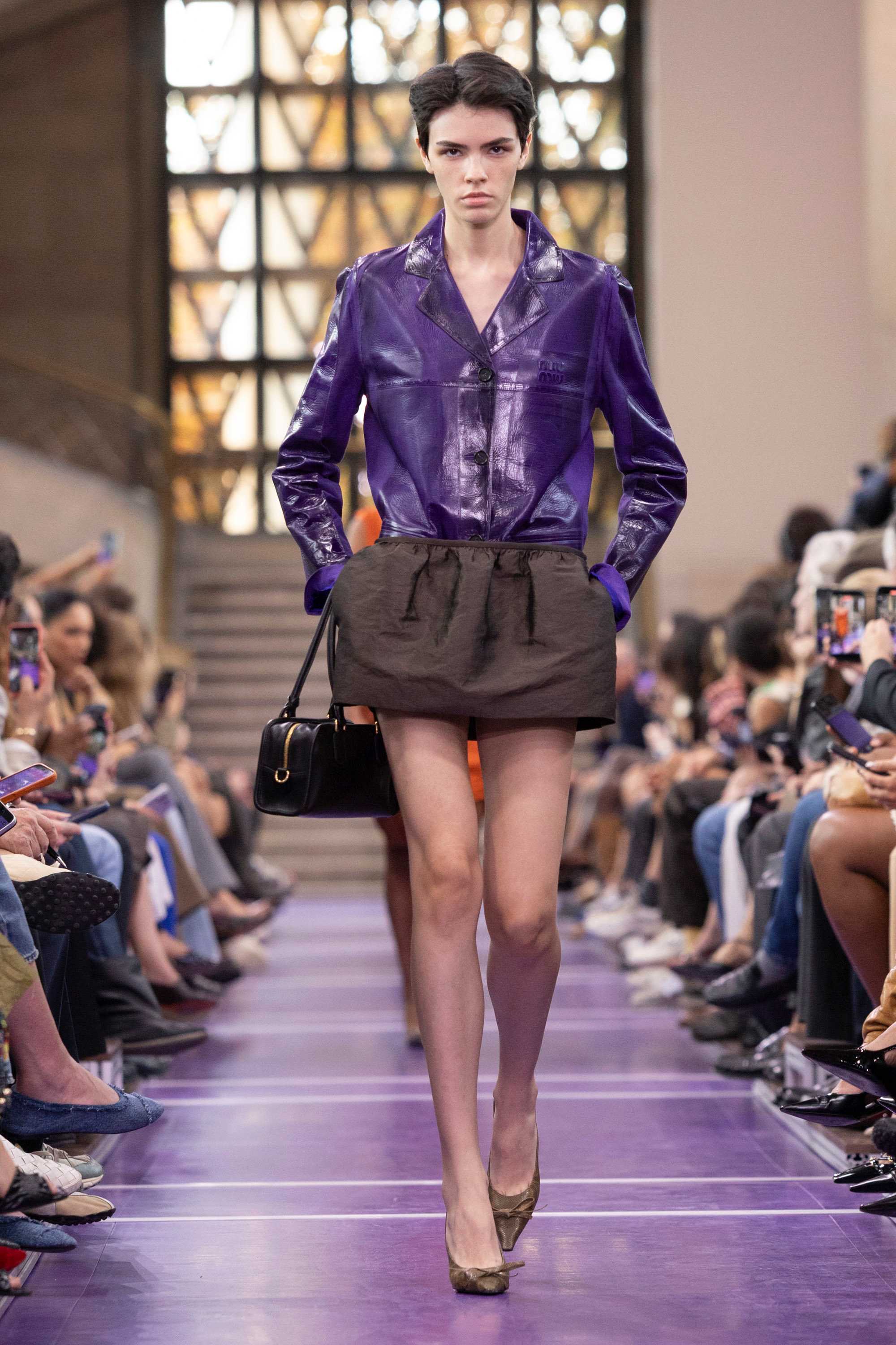 MIU MIU SPRING SUMMER 2027: NOTHING NEW, EVERYTHING DIFFERENT Vanity Teen MIU MIU SPRING SUMMER 2027: NOTHING NEW, EVERYTHING DIFFERENT MIU MIU SPRING SUMMER 2027: NOTHING NEW, EVERYTHING DIFFERENT Vanity Teen