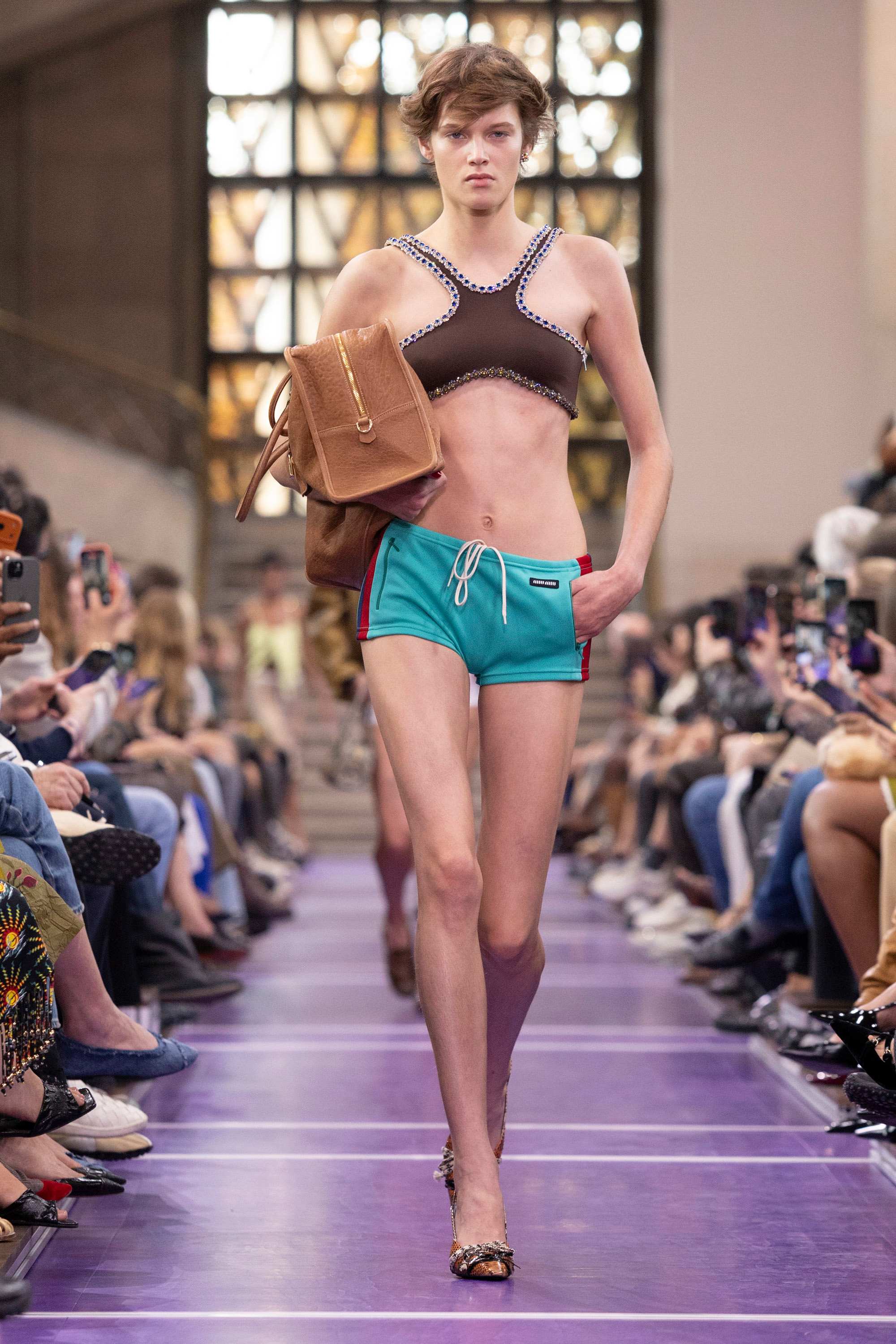 MIU MIU SPRING SUMMER 2027: NOTHING NEW, EVERYTHING DIFFERENT Vanity Teen MIU MIU SPRING SUMMER 2027: NOTHING NEW, EVERYTHING DIFFERENT MIU MIU SPRING SUMMER 2027: NOTHING NEW, EVERYTHING DIFFERENT Vanity Teen