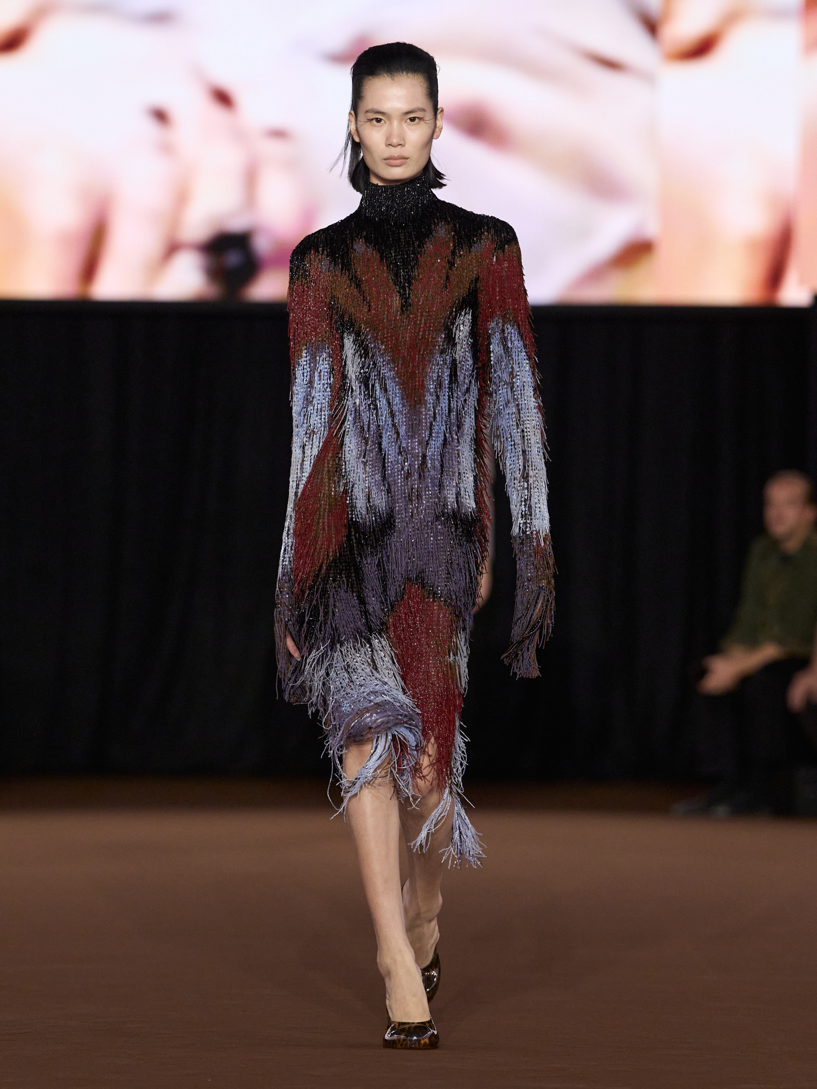 MUGLER Spring/Summer 2027: The Body Remembers Vanity Teen MUGLER Spring/Summer 2027: The Body Remembers MUGLER Spring/Summer 2027: The Body Remembers Vanity Teen