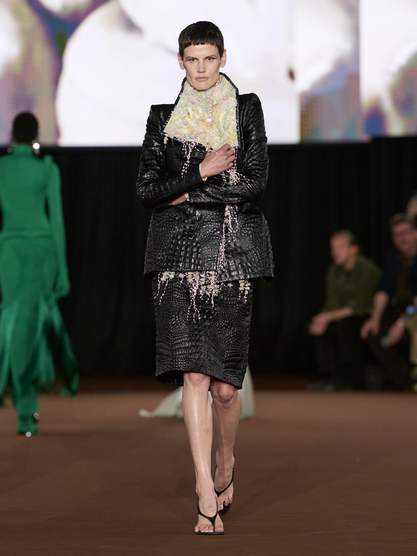 MUGLER Spring/Summer 2027: The Body Remembers Vanity Teen MUGLER Spring/Summer 2027: The Body Remembers MUGLER Spring/Summer 2027: The Body Remembers Vanity Teen
