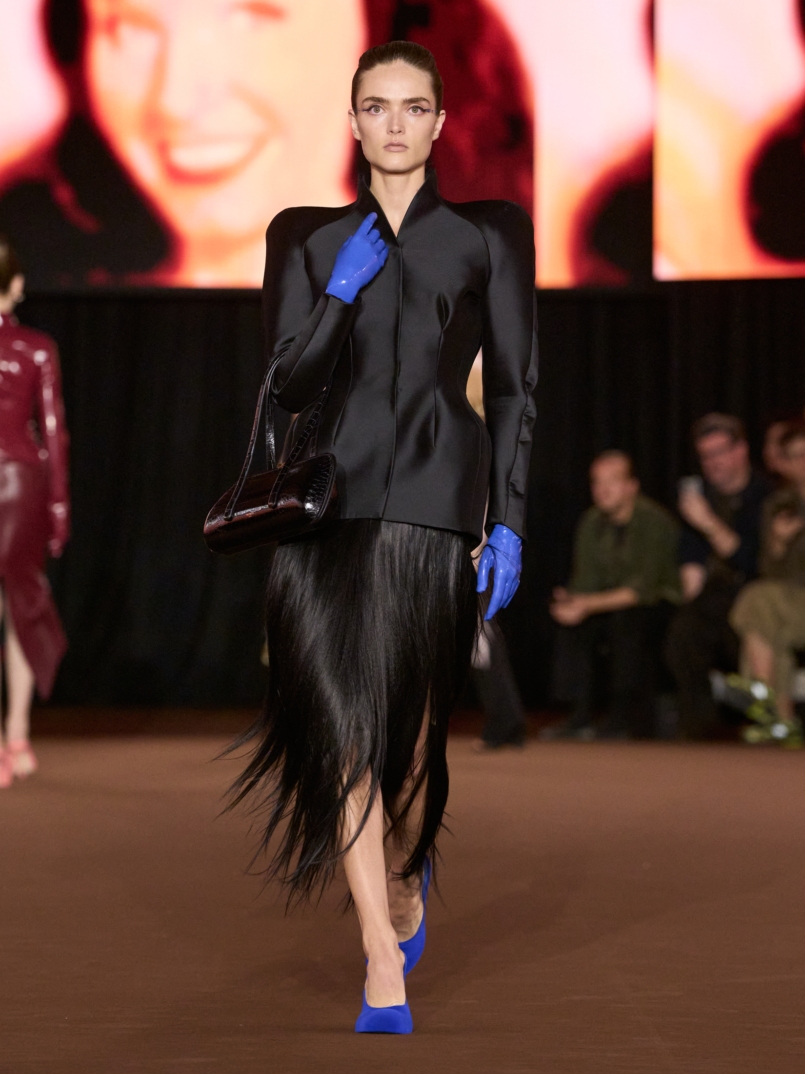 MUGLER Spring/Summer 2027: The Body Remembers Vanity Teen MUGLER Spring/Summer 2027: The Body Remembers MUGLER Spring/Summer 2027: The Body Remembers Vanity Teen