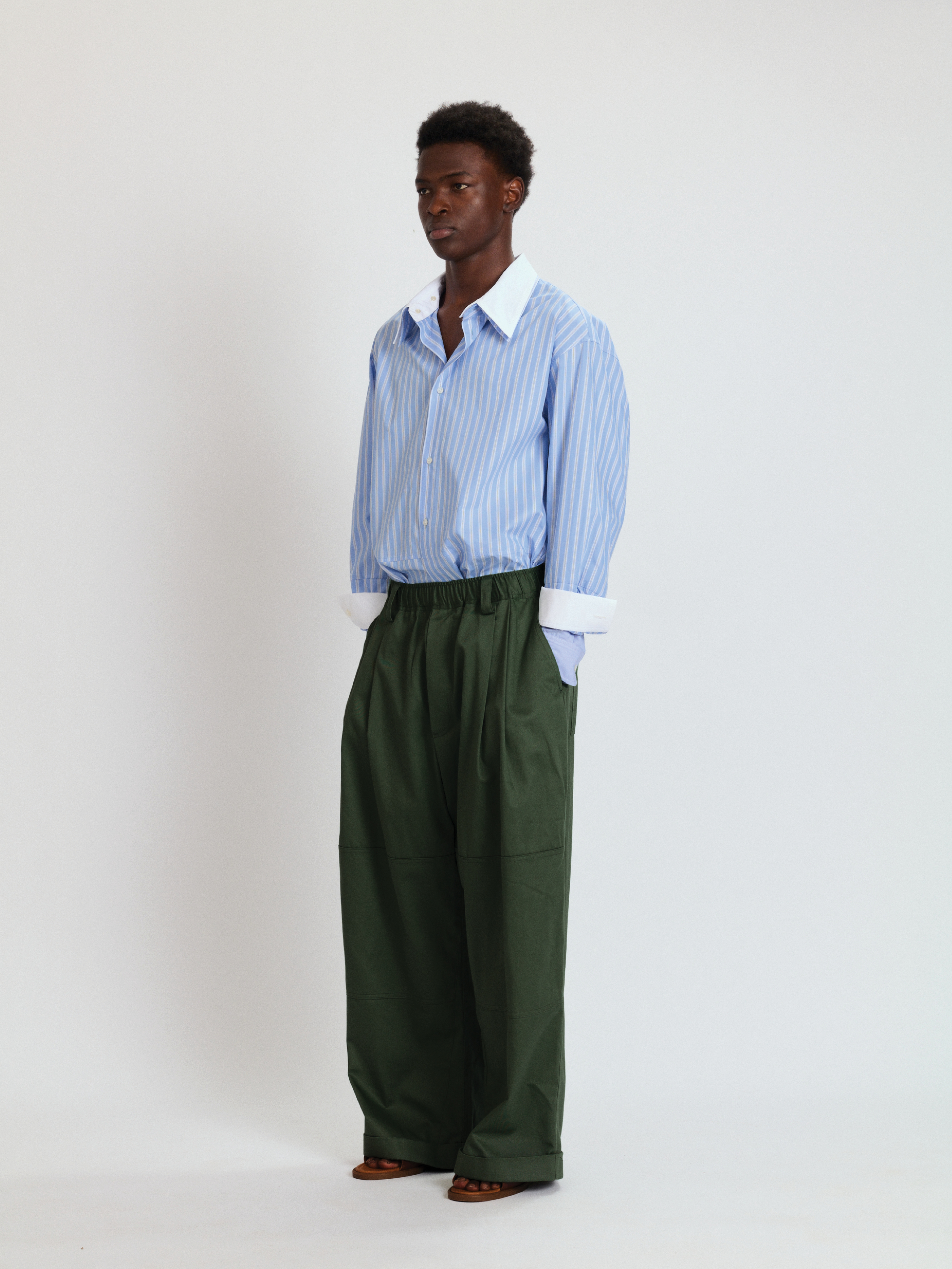 Meryll Rogge’s SS27: Fashion, Rare Books and Creative Obsessions Vanity Teen Meryll Rogge’s SS27: Fashion, Rare Books and Creative Obsessions Meryll Rogge’s SS27: Fashion, Rare Books and Creative Obsessions Vanity Teen