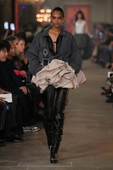 Acne Studios SS27: Pirates, Punk & Rococo Acne Studios SS27: Pirates, Punk & Rococo Vanity Teen