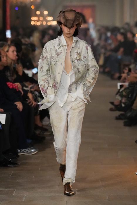 Acne Studios SS27: Pirates, Punk & Rococo Acne Studios SS27: Pirates, Punk & Rococo Vanity Teen