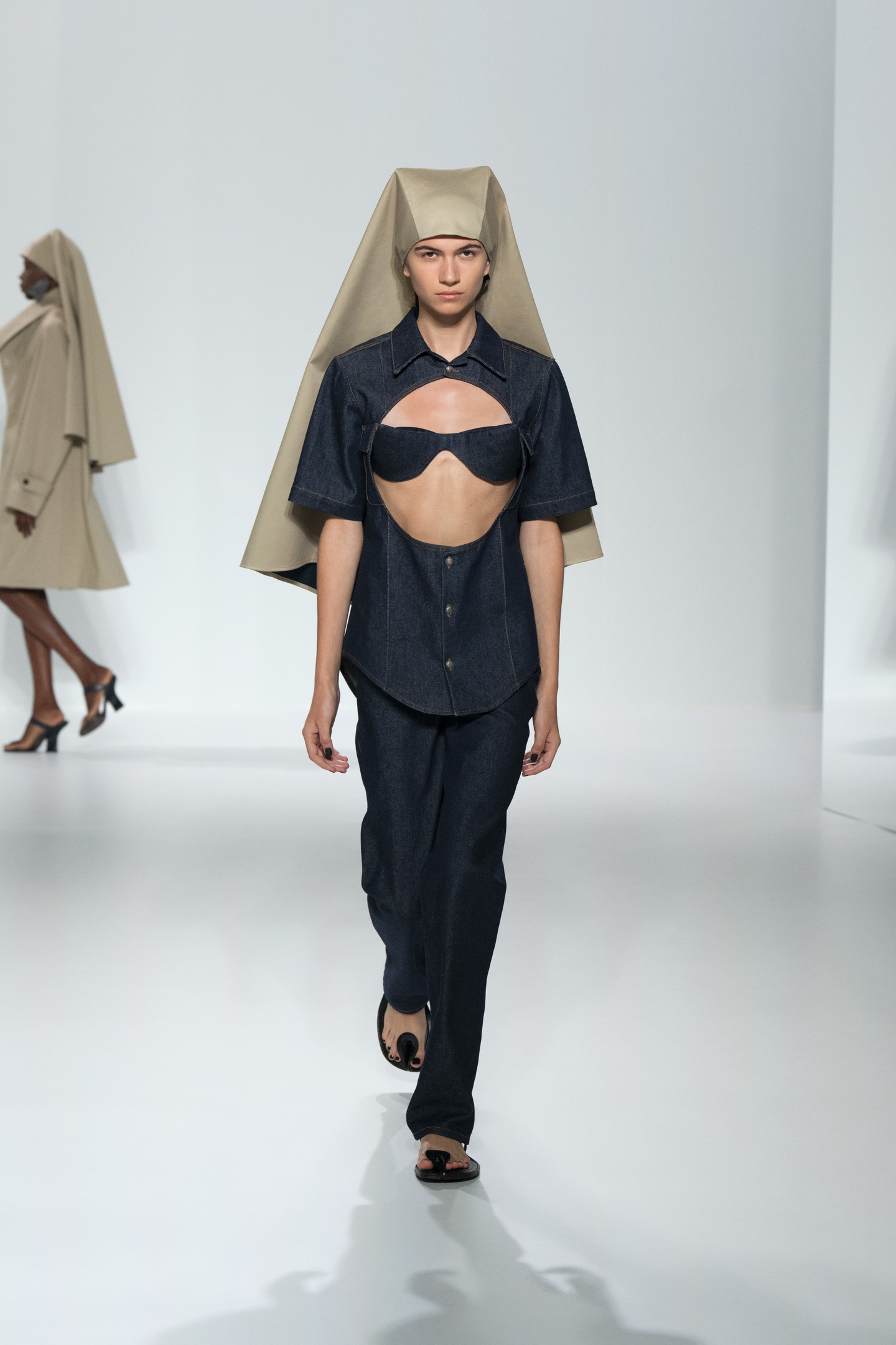 Duran Lantink Makes Jean Paul Gaultier SS27 Surprisingly Wearable Vanity Teen Duran Lantink Makes Jean Paul Gaultier SS27 Surprisingly Wearable Duran Lantink Makes Jean Paul Gaultier SS27 Surprisingly Wearable Vanity Teen