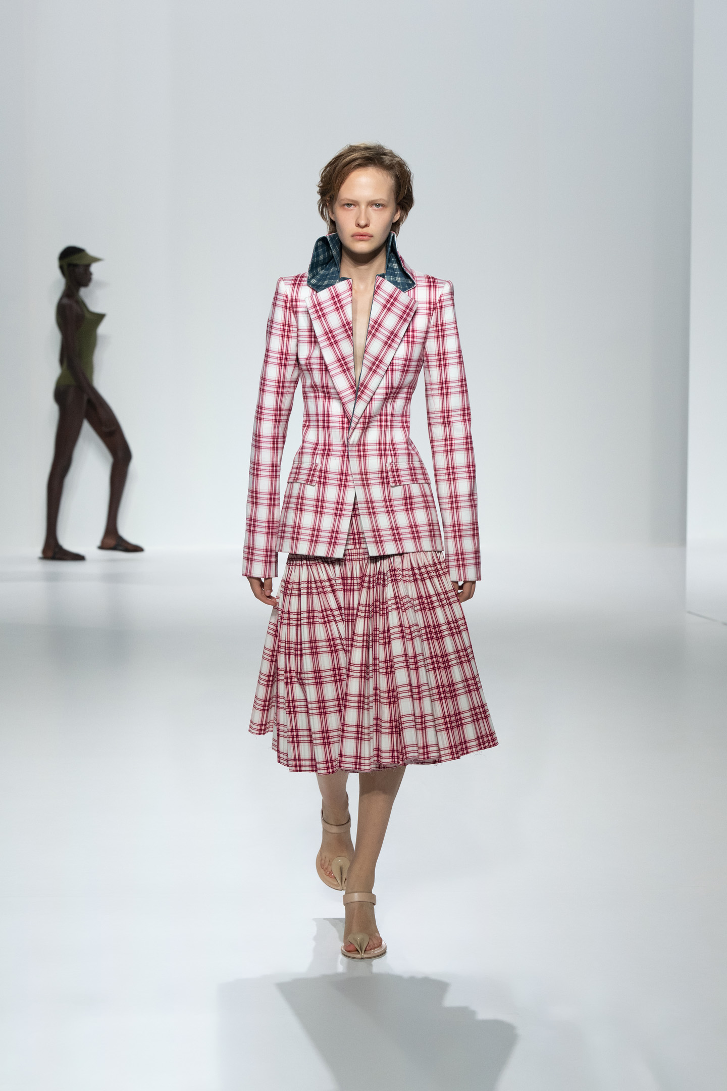 Duran Lantink Makes Jean Paul Gaultier SS27 Surprisingly Wearable Vanity Teen Duran Lantink Makes Jean Paul Gaultier SS27 Surprisingly Wearable Duran Lantink Makes Jean Paul Gaultier SS27 Surprisingly Wearable Vanity Teen