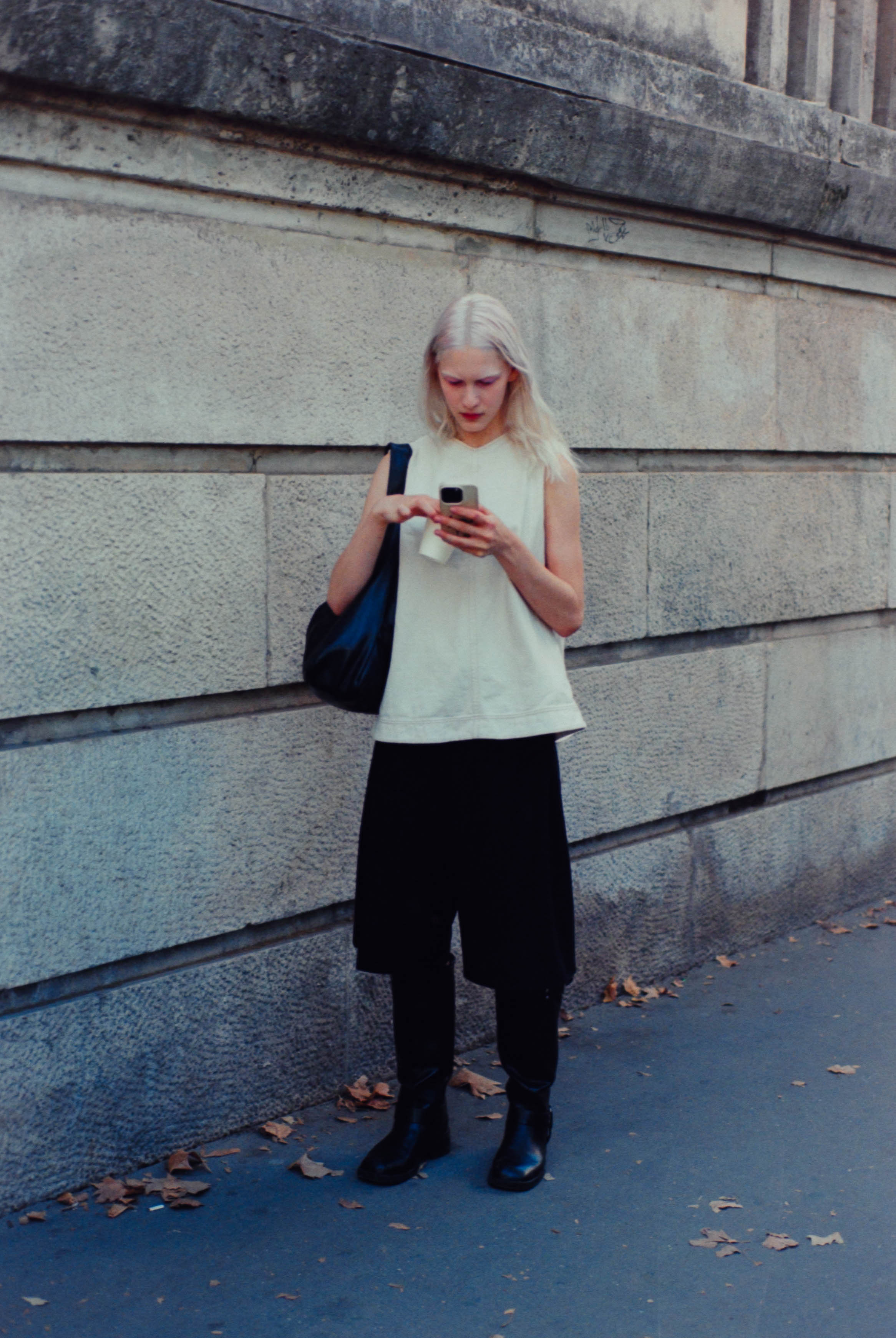 MODELS OFF DUTY – NO REHEARSAL MODELS OFF DUTY – NO REHEARSAL Vanity Teen