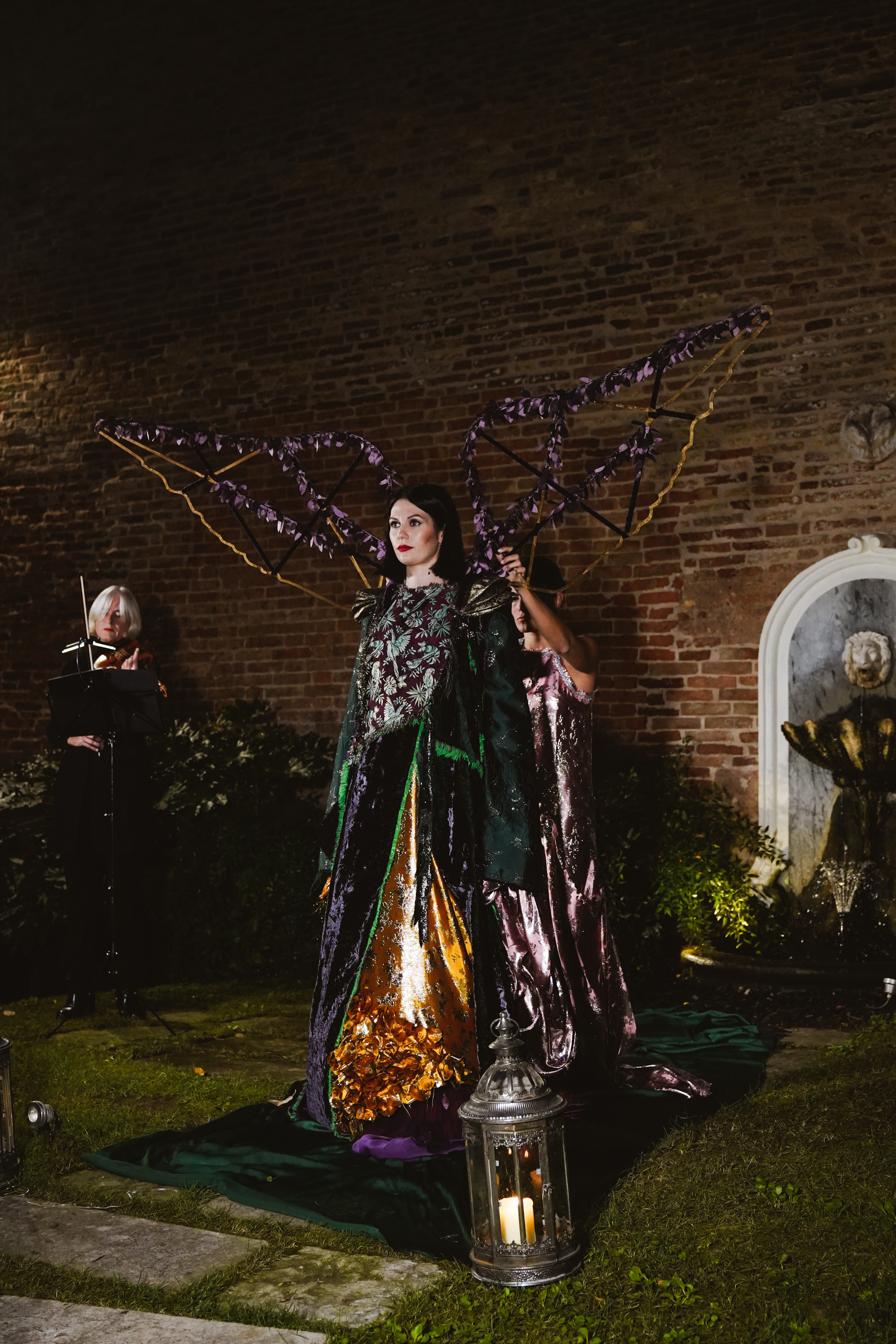 Romi Loch Davis Reveals the Hidden Layers of Couture in Venice Vanity Teen Romi Loch Davis Reveals the Hidden Layers of Couture in Venice Romi Loch Davis Reveals the Hidden Layers of Couture in Venice Vanity Teen