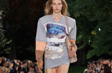 Stella McCartney SS27 Is an Ode to the Ocean Stella McCartney SS27 Is an Ode to the Ocean Vanity Teen