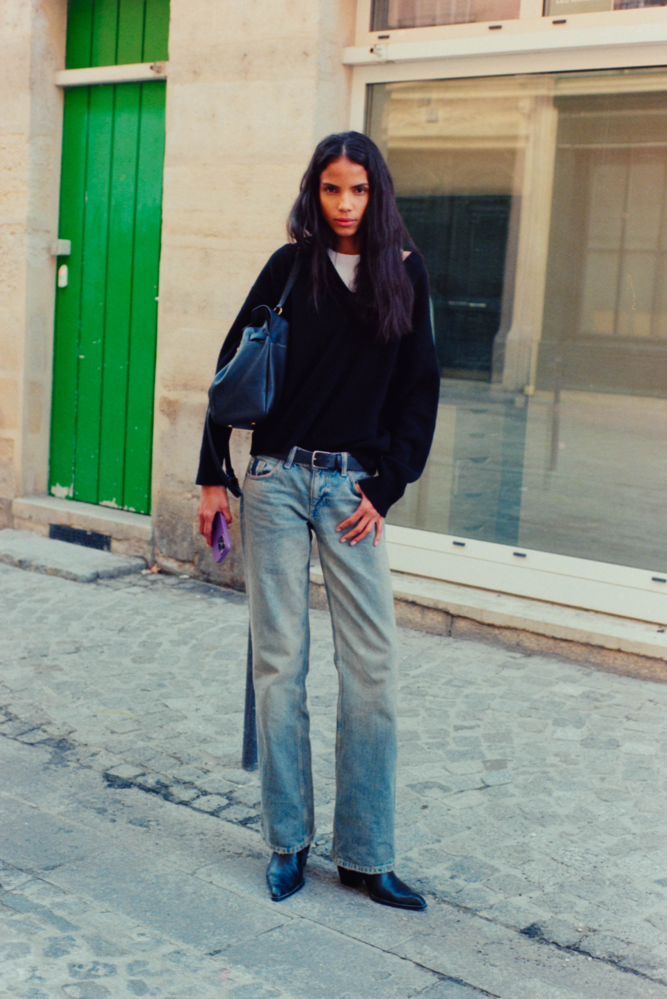 MODELS OFF DUTY – NO REHEARSAL MODELS OFF DUTY – NO REHEARSAL Vanity Teen