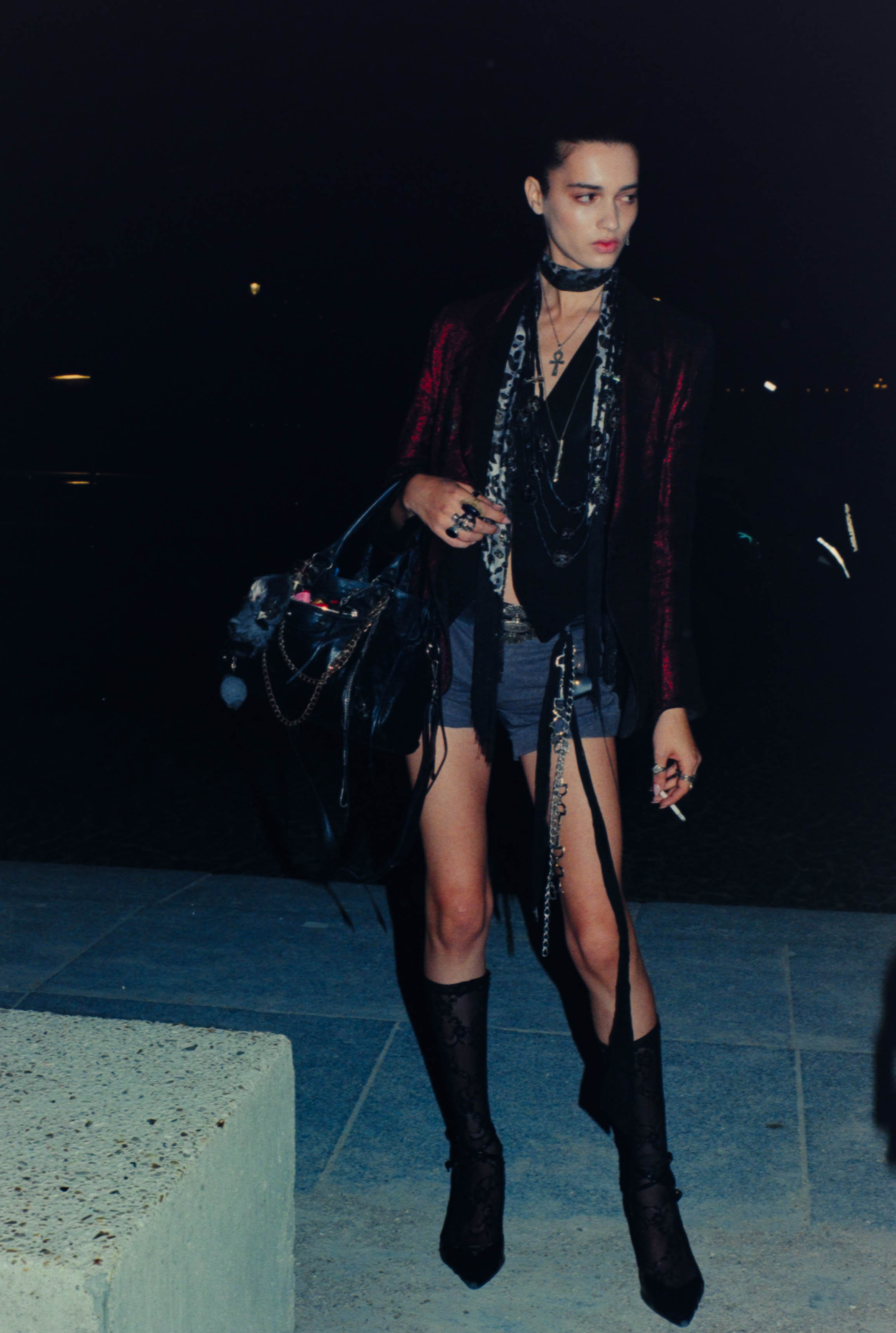 MODELS OFF DUTY – NO REHEARSAL MODELS OFF DUTY – NO REHEARSAL Vanity Teen