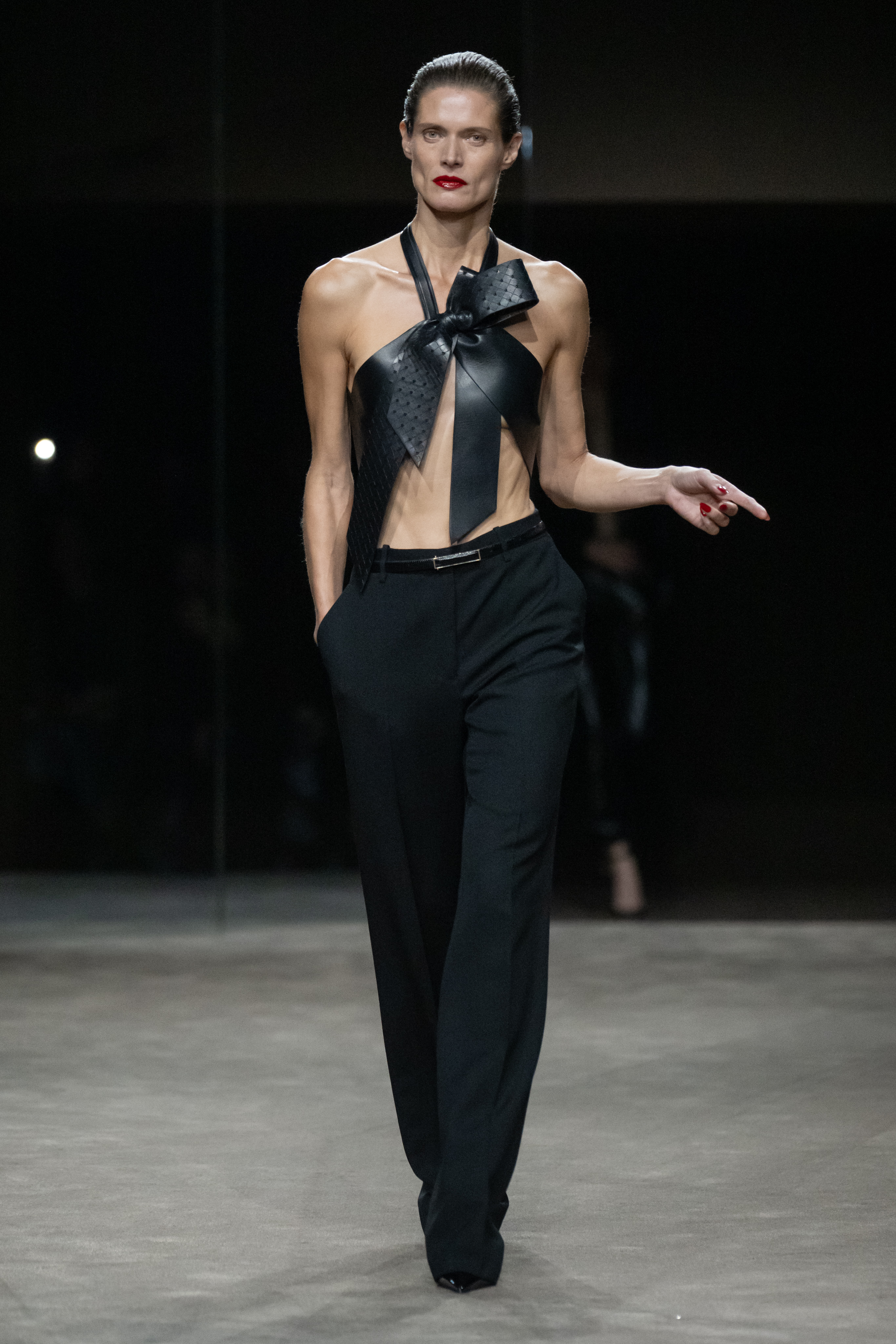 TOM FORD SS27 - DESIRE NEEDS AIR Vanity Teen TOM FORD SS27 - DESIRE NEEDS AIR TOM FORD SS27 - DESIRE NEEDS AIR Vanity Teen