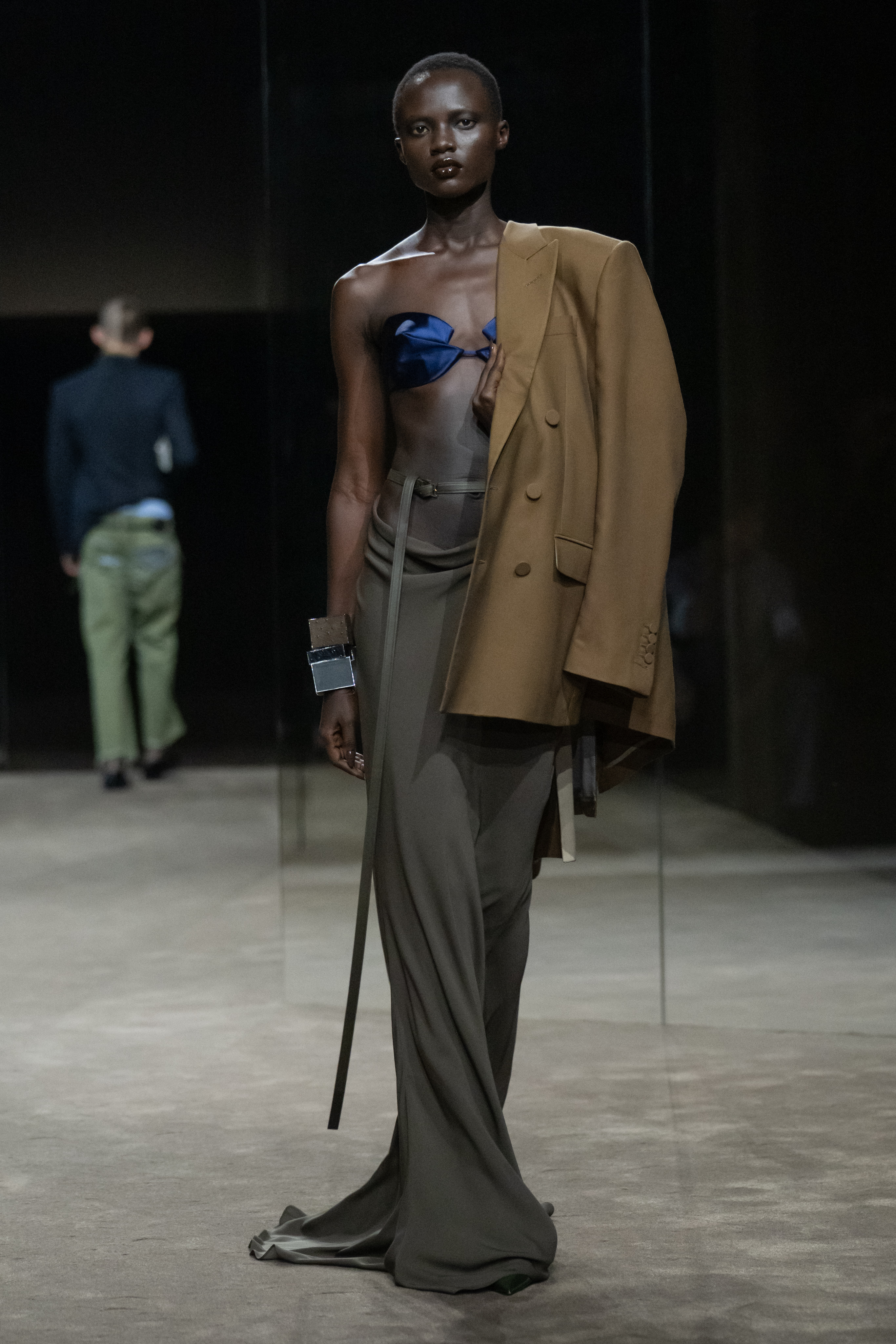 TOM FORD SS27 - DESIRE NEEDS AIR Vanity Teen TOM FORD SS27 - DESIRE NEEDS AIR TOM FORD SS27 - DESIRE NEEDS AIR Vanity Teen