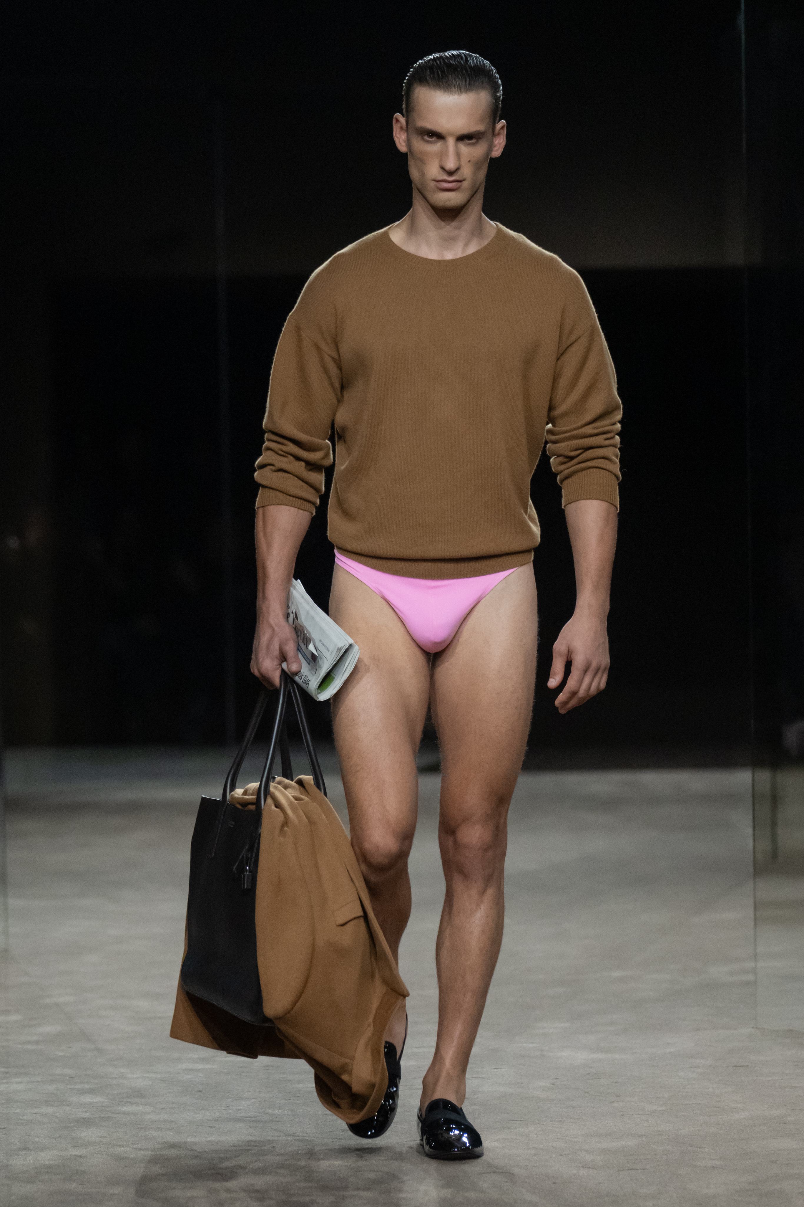 TOM FORD SS27 - DESIRE NEEDS AIR Vanity Teen TOM FORD SS27 - DESIRE NEEDS AIR TOM FORD SS27 - DESIRE NEEDS AIR Vanity Teen