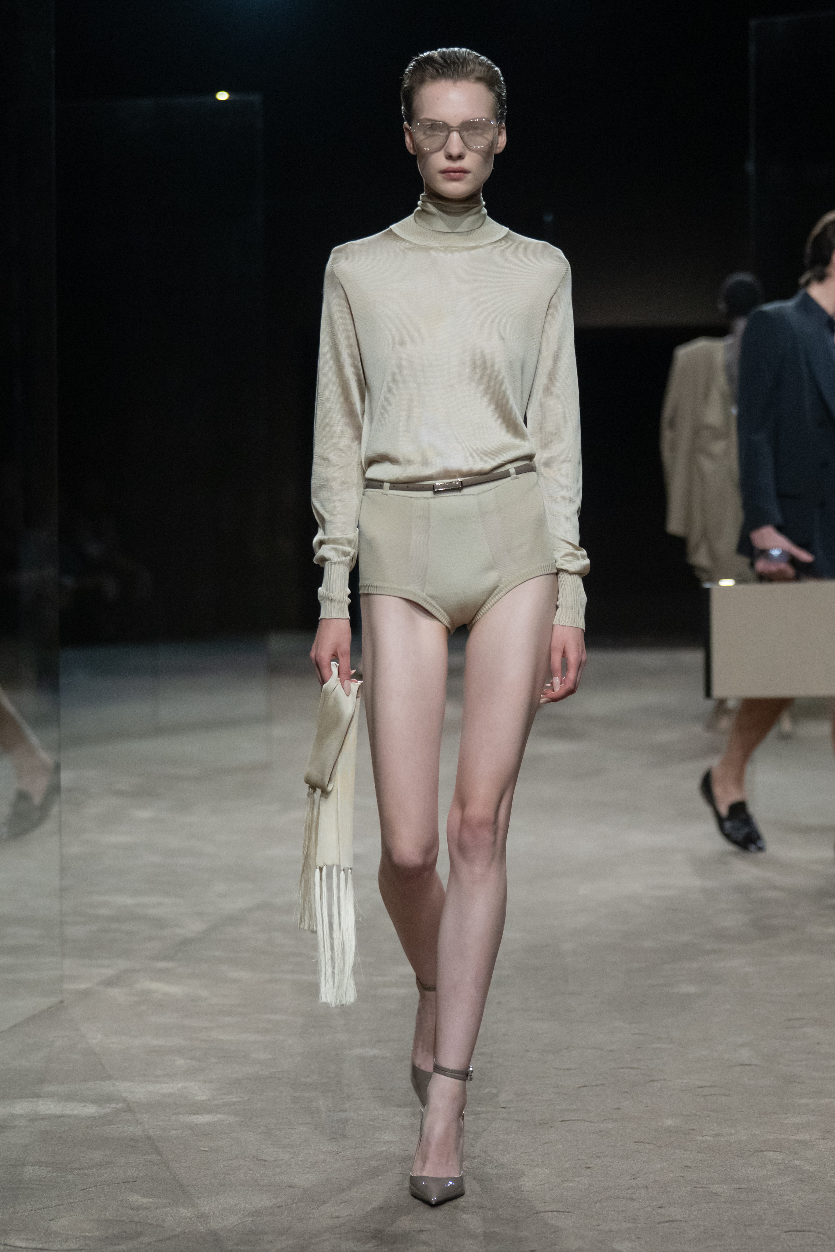 TOM FORD SS27 - DESIRE NEEDS AIR Vanity Teen TOM FORD SS27 - DESIRE NEEDS AIR TOM FORD SS27 - DESIRE NEEDS AIR Vanity Teen