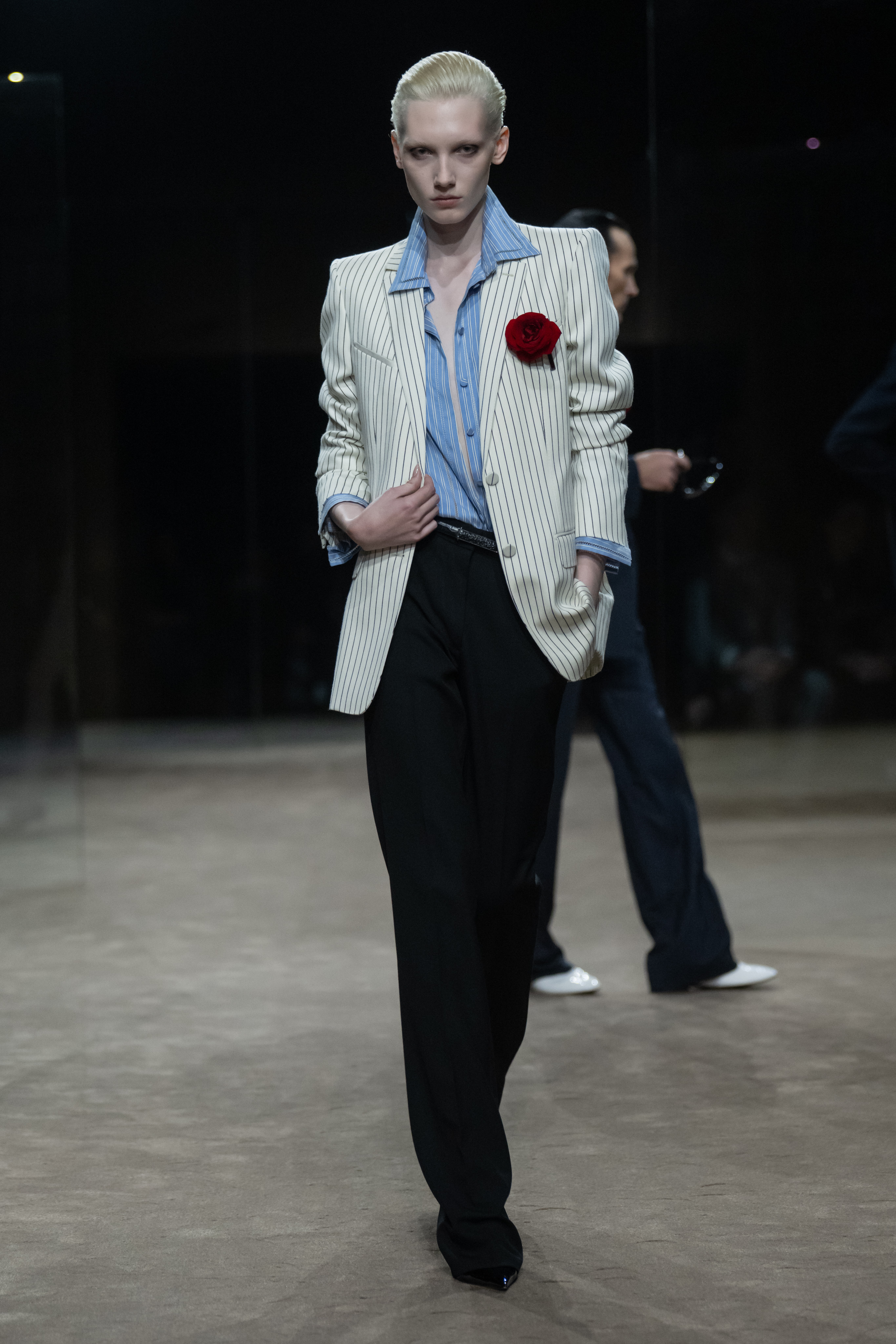 TOM FORD SS27 - DESIRE NEEDS AIR Vanity Teen TOM FORD SS27 - DESIRE NEEDS AIR TOM FORD SS27 - DESIRE NEEDS AIR Vanity Teen