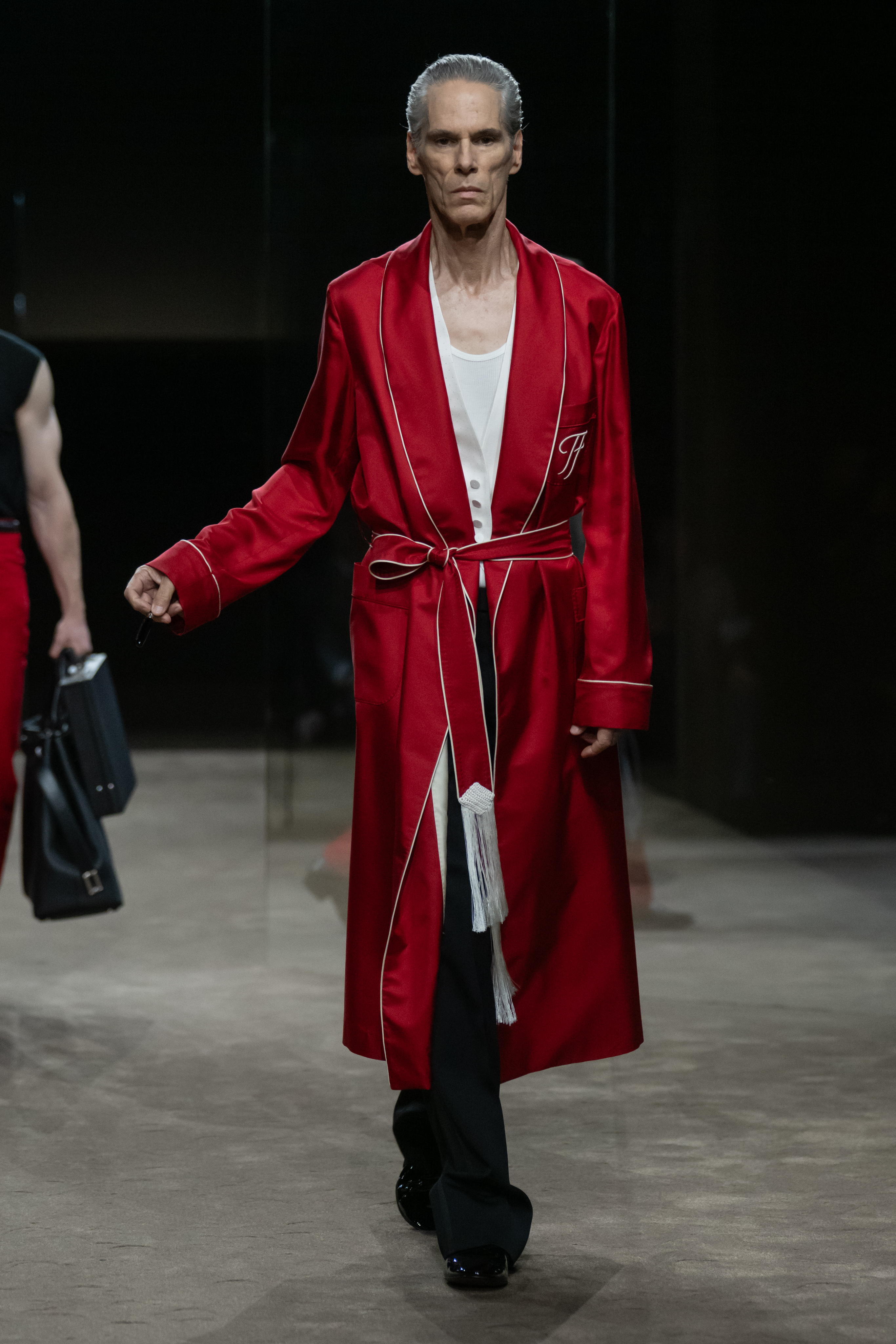TOM FORD SS27 - DESIRE NEEDS AIR Vanity Teen TOM FORD SS27 - DESIRE NEEDS AIR TOM FORD SS27 - DESIRE NEEDS AIR Vanity Teen