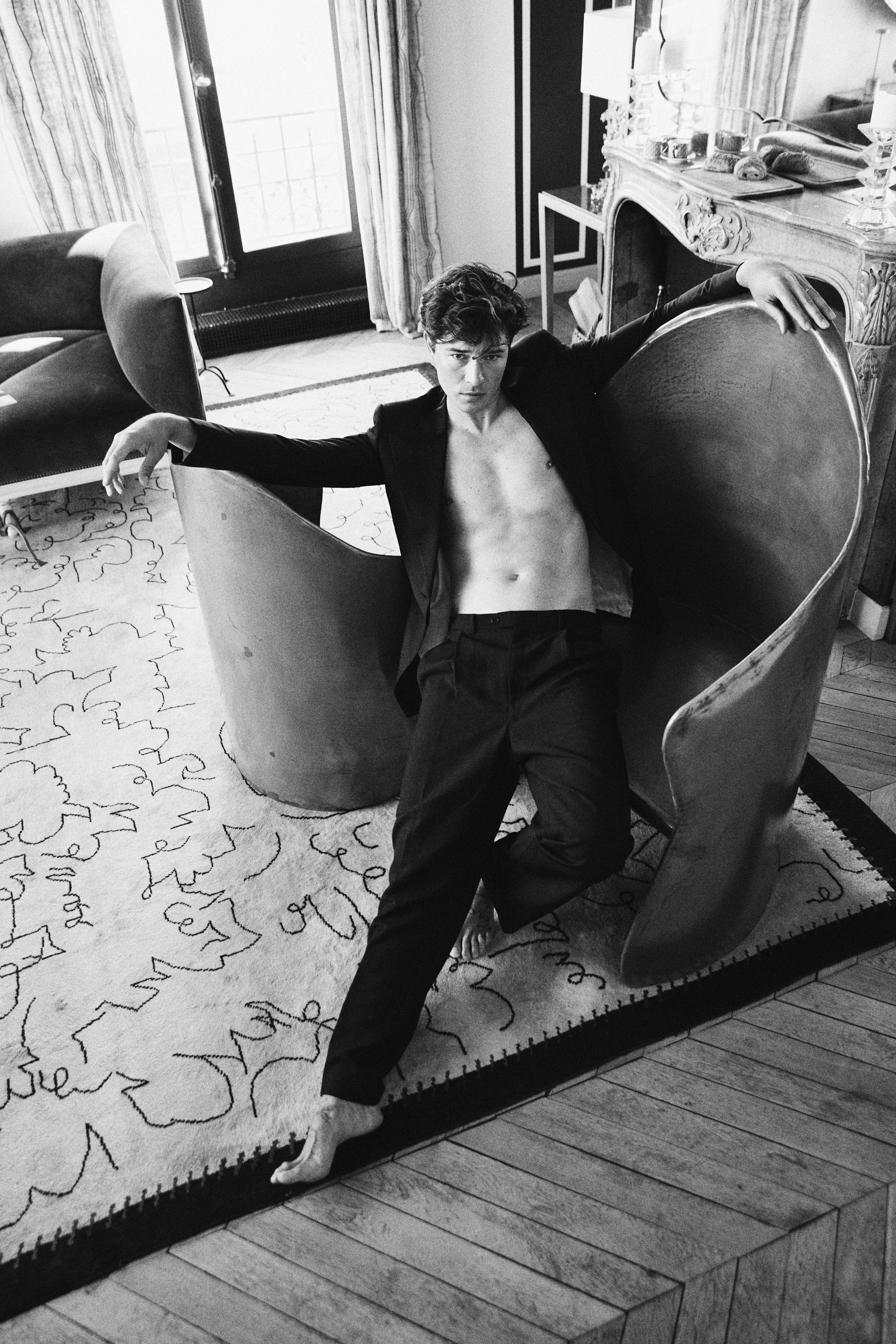 FRANCISCO LACHOWSKI - THE ICON COMES HOME Vanity Teen FRANCISCO LACHOWSKI - THE ICON COMES HOME FRANCISCO LACHOWSKI - THE ICON COMES HOME Vanity Teen