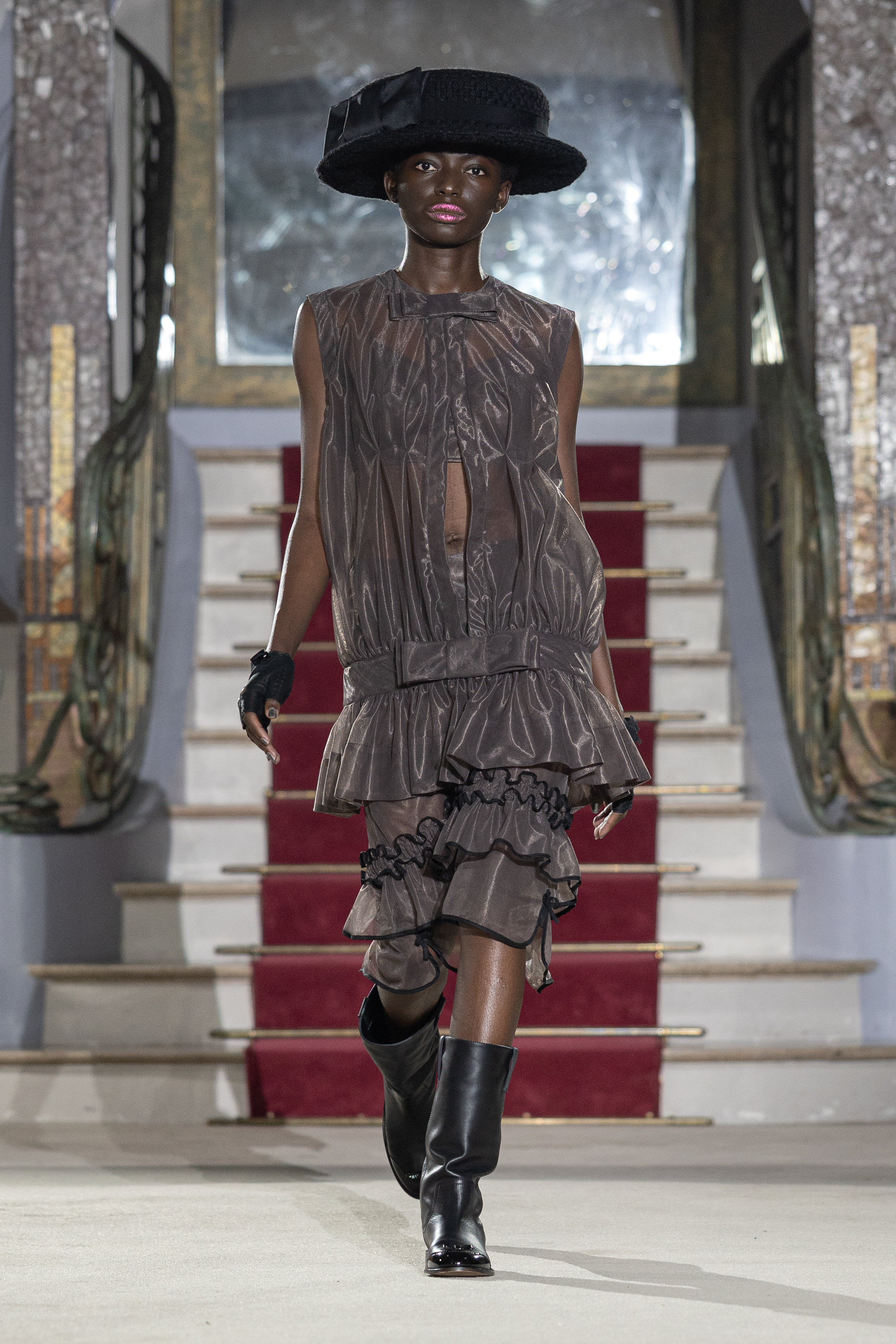 Vaquera SS27: is karaoke music a way to enjoy fashion even more? Vanity Teen Vaquera SS27