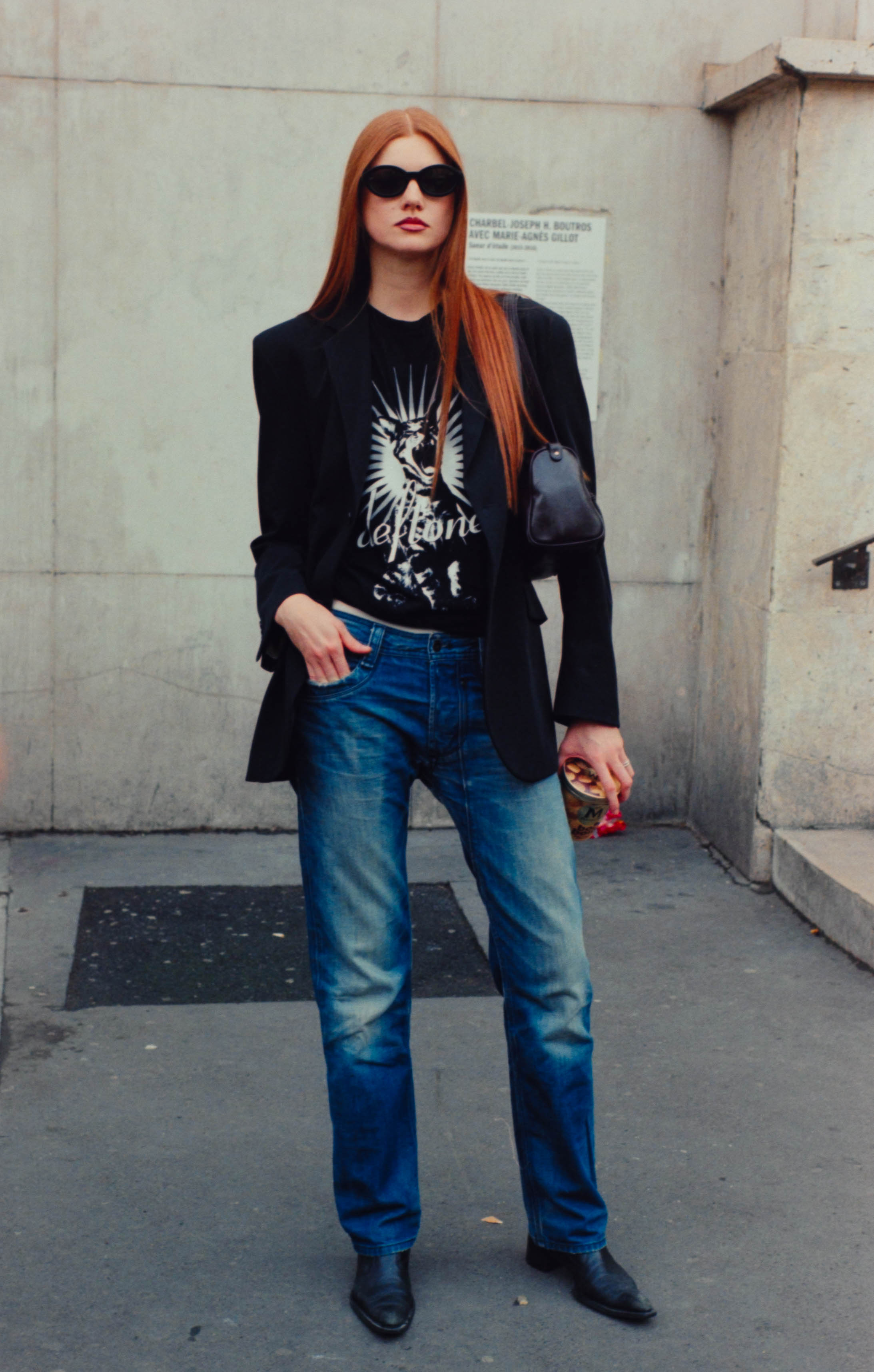 MODELS OFF DUTY – NO REHEARSAL MODELS OFF DUTY – NO REHEARSAL Vanity Teen