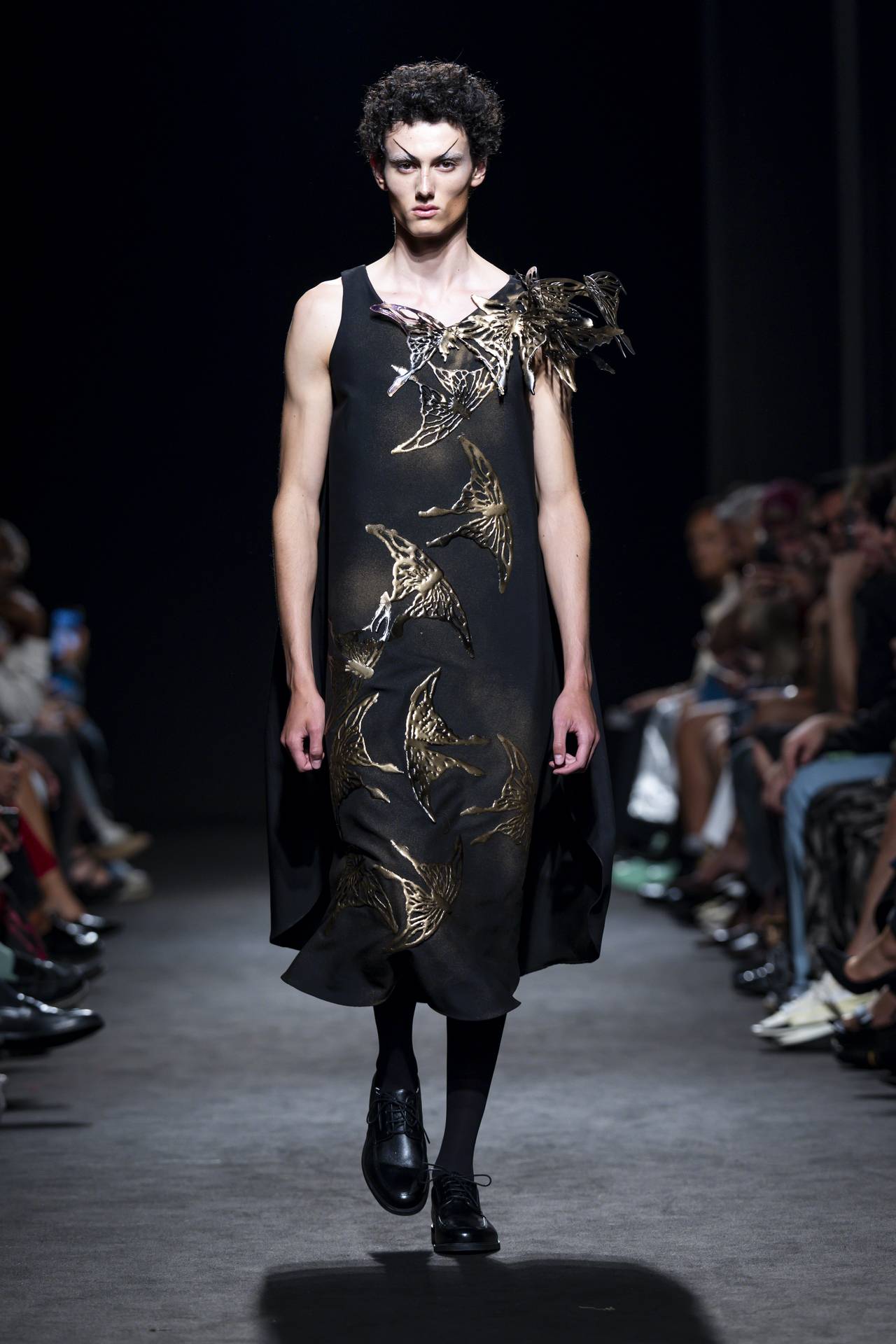 ModaLisboa SS27, Part Two: From Childhood Dreams to Dark Romance Vanity Teen ModaLisboa SS27, Part Two: From Childhood Dreams to Dark Romance ModaLisboa SS27, Part Two: From Childhood Dreams to Dark Romance Vanity Teen